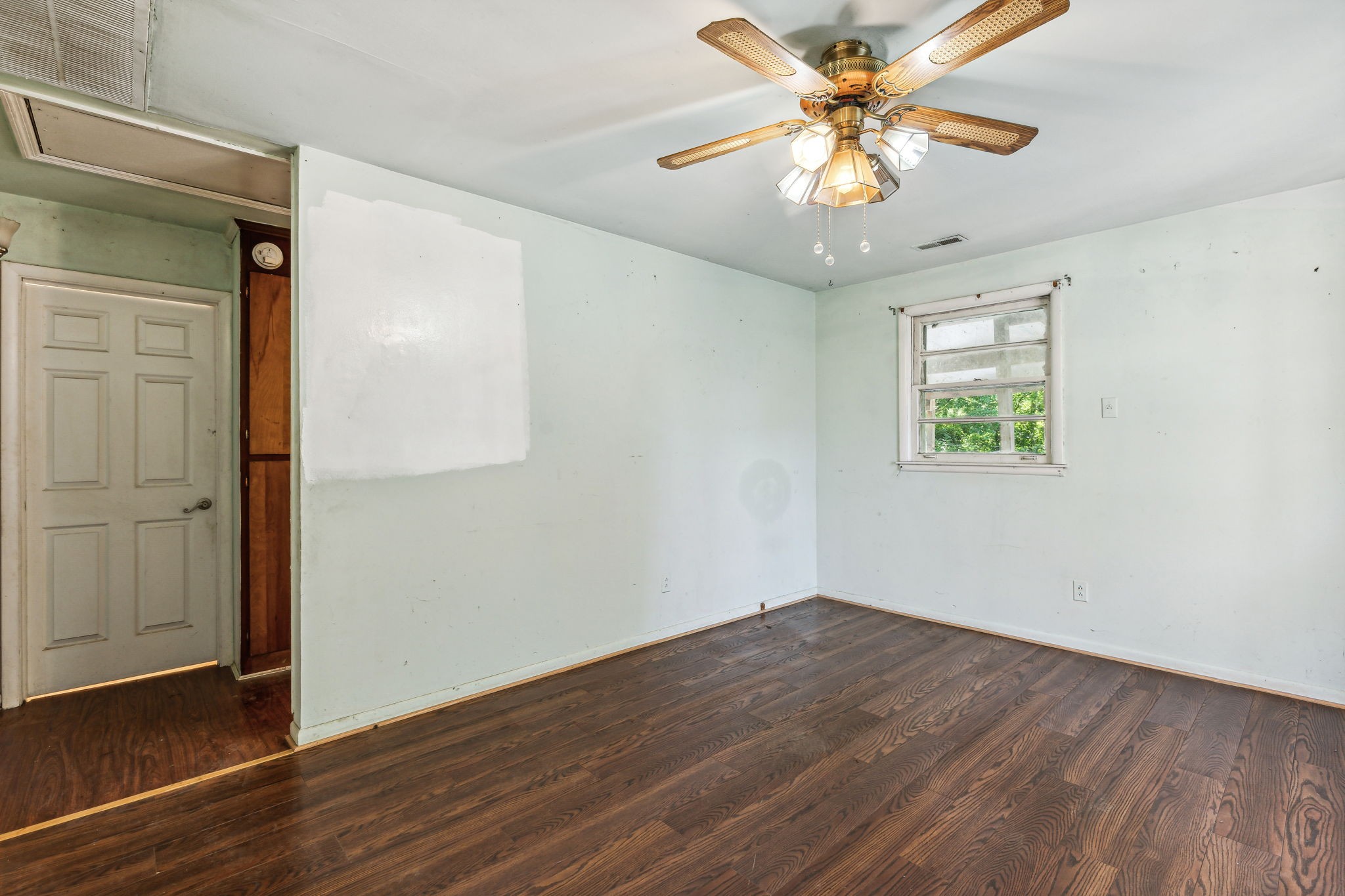 831 Gallavista Ave