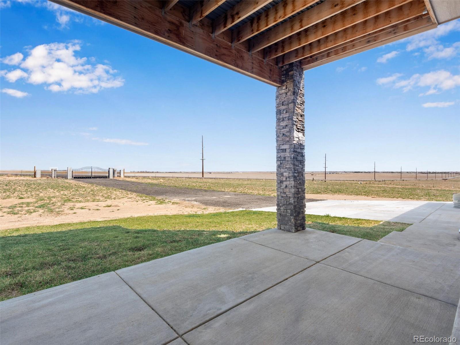 51304 E County Road 6