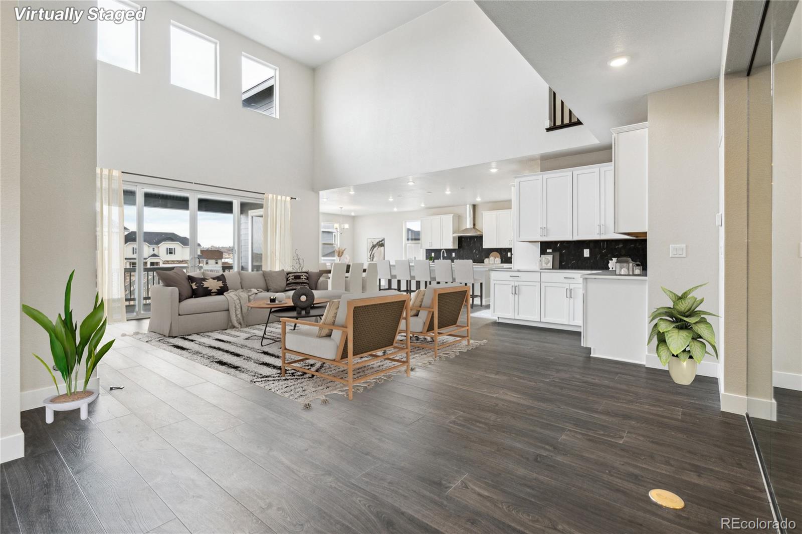 5566 Hickory Oaks Trail