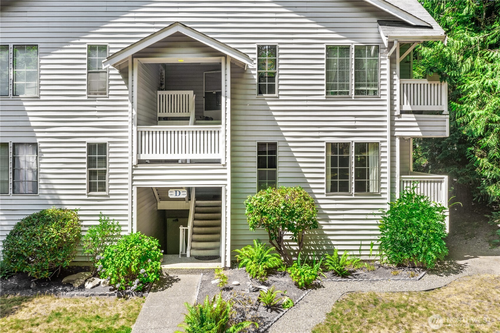 7603 Concord Lane NE D104