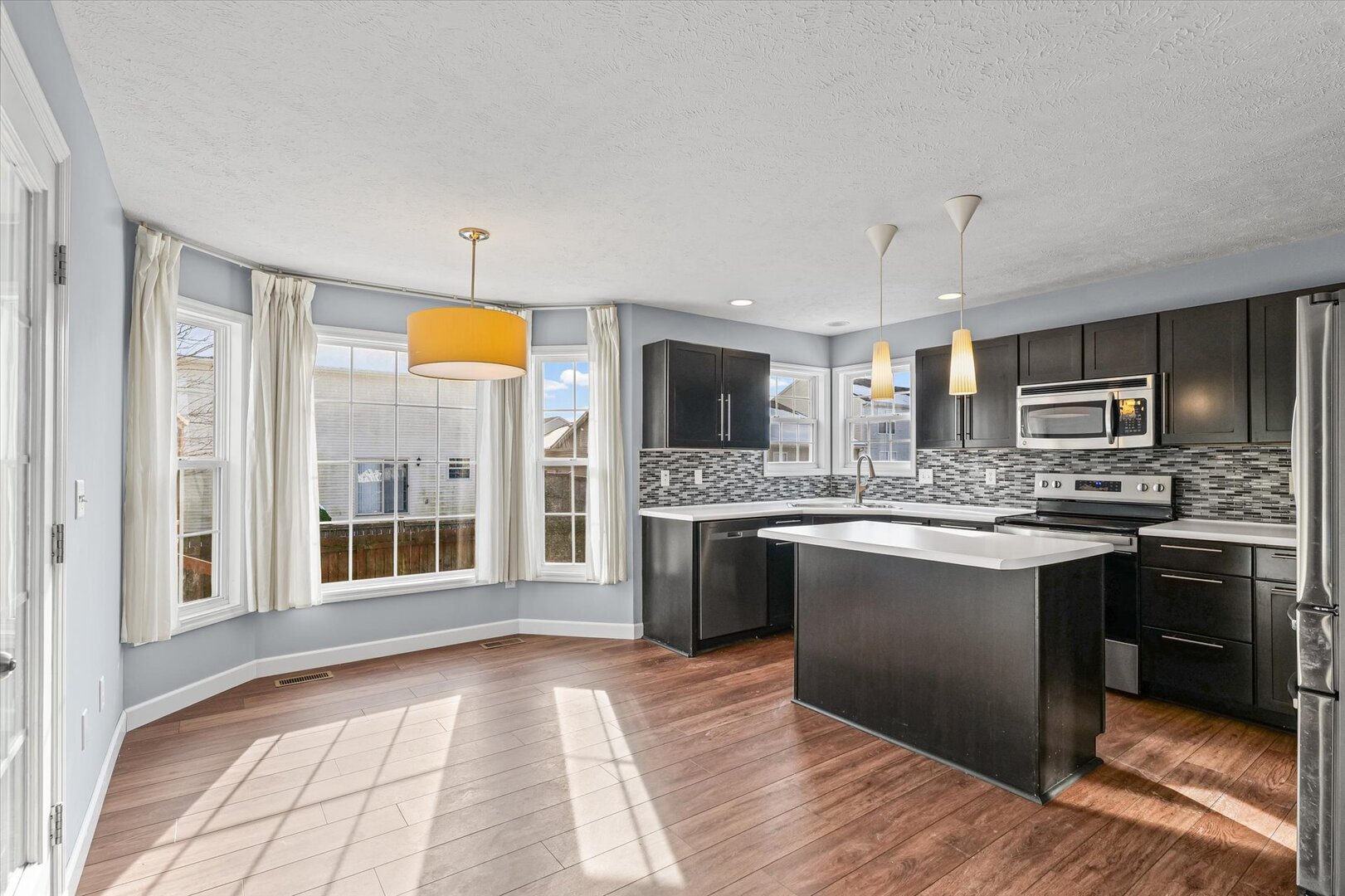 3905 Brookfield Drive