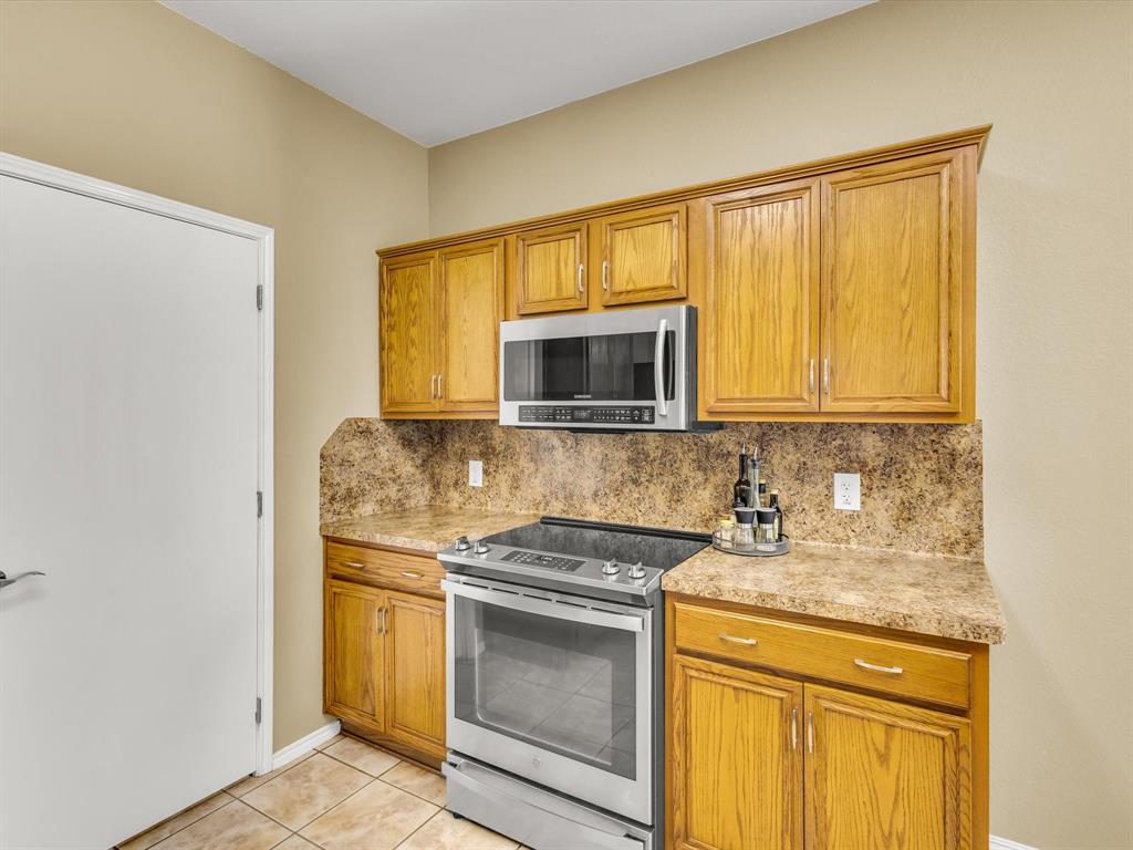 140 Prairie View Drive