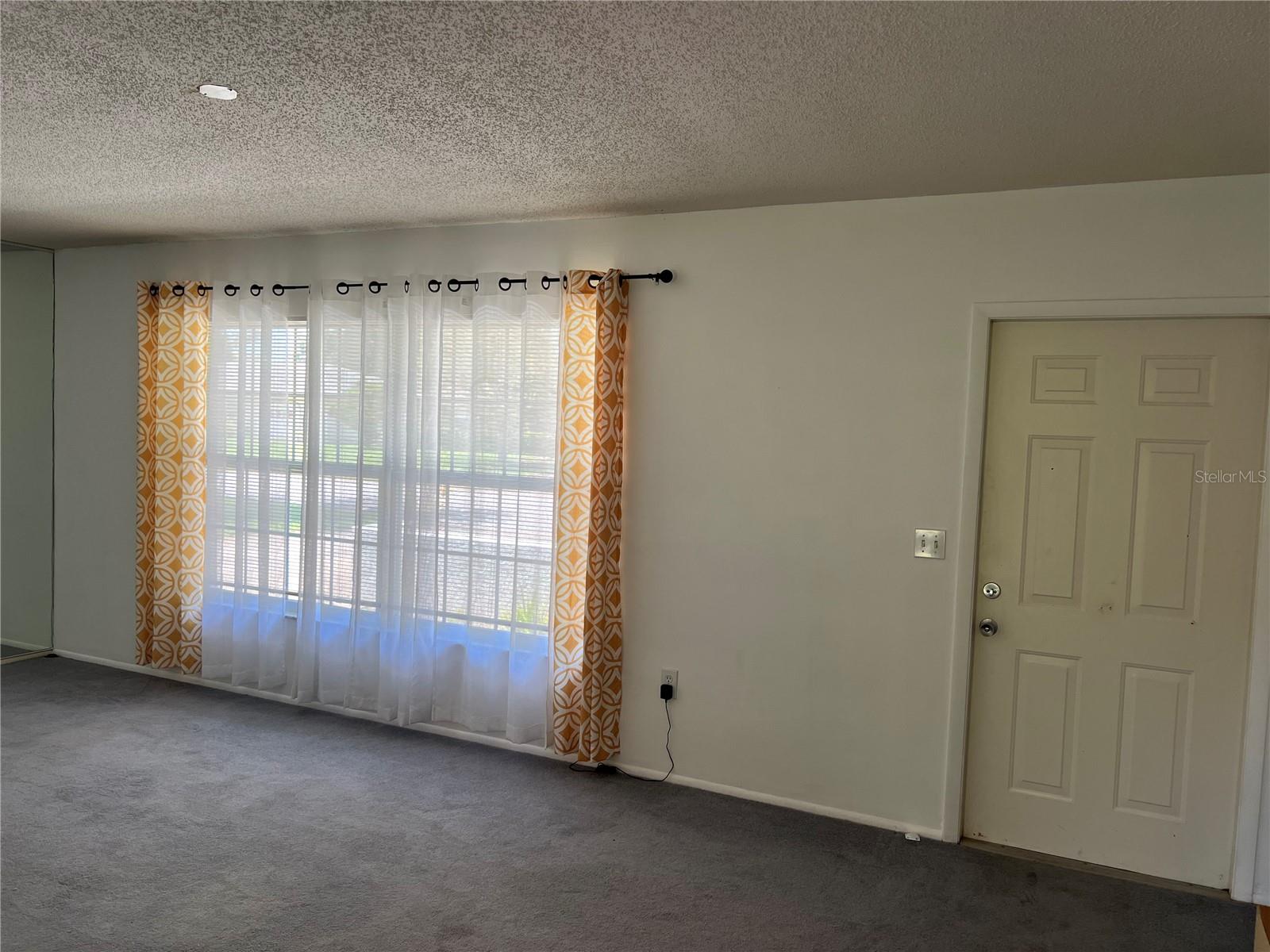 5205 36th Avenue Drive W