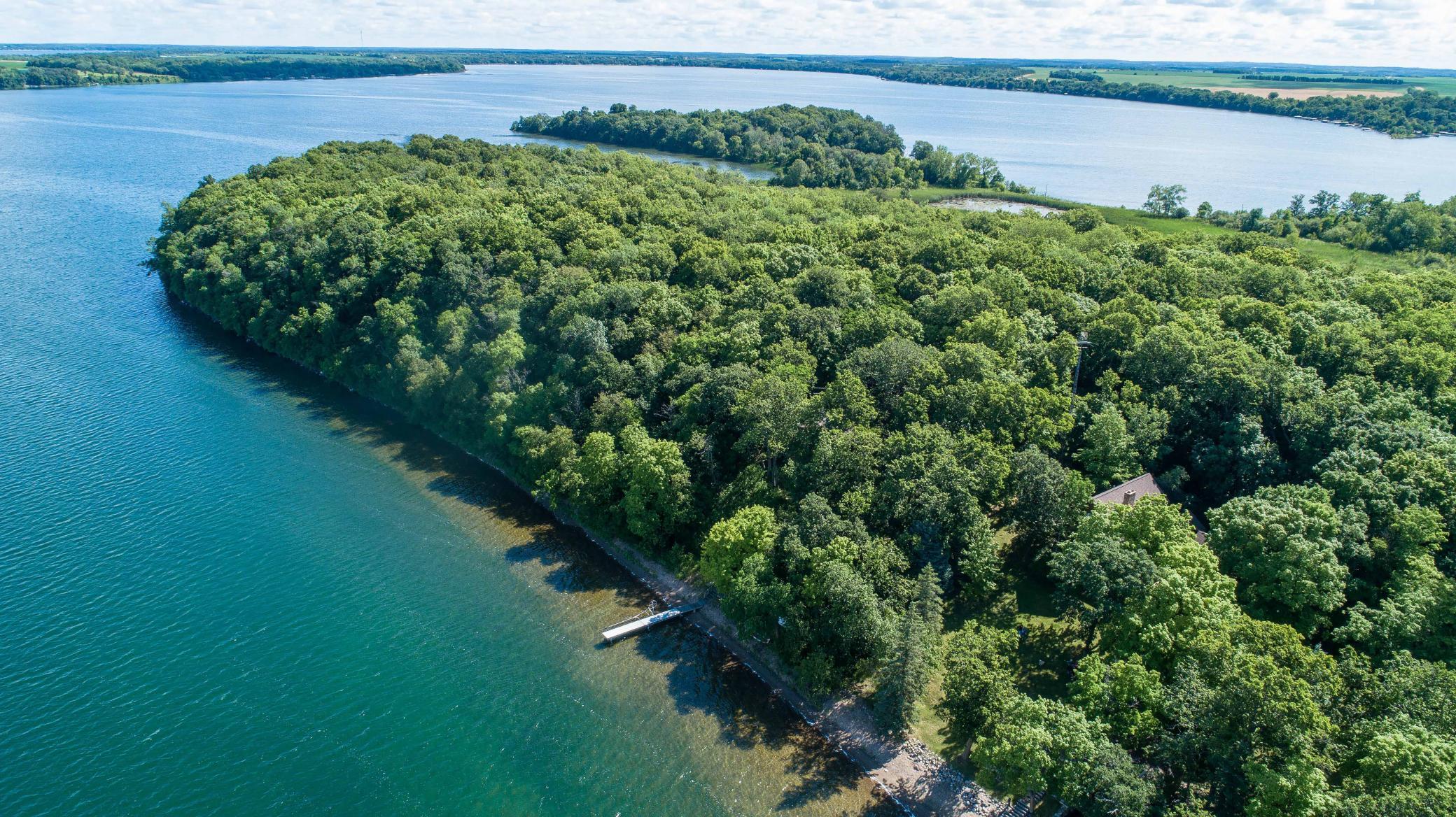 39060 Peninsula Lane