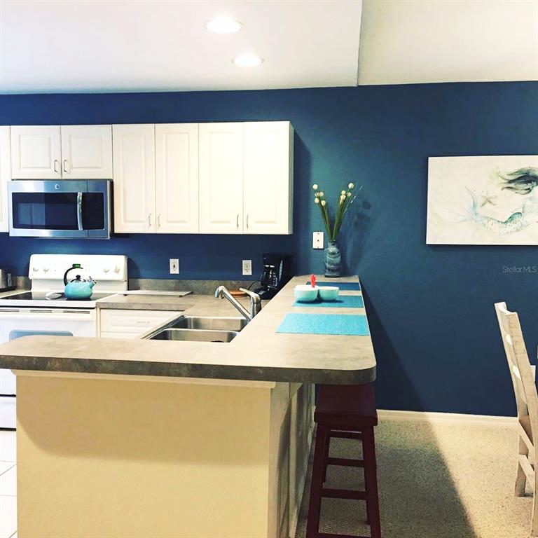 9700 Fiddlers Green Circle 219