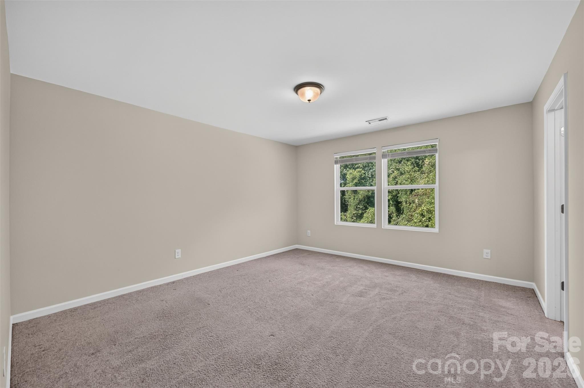 1475 Cannan Mountain Drive