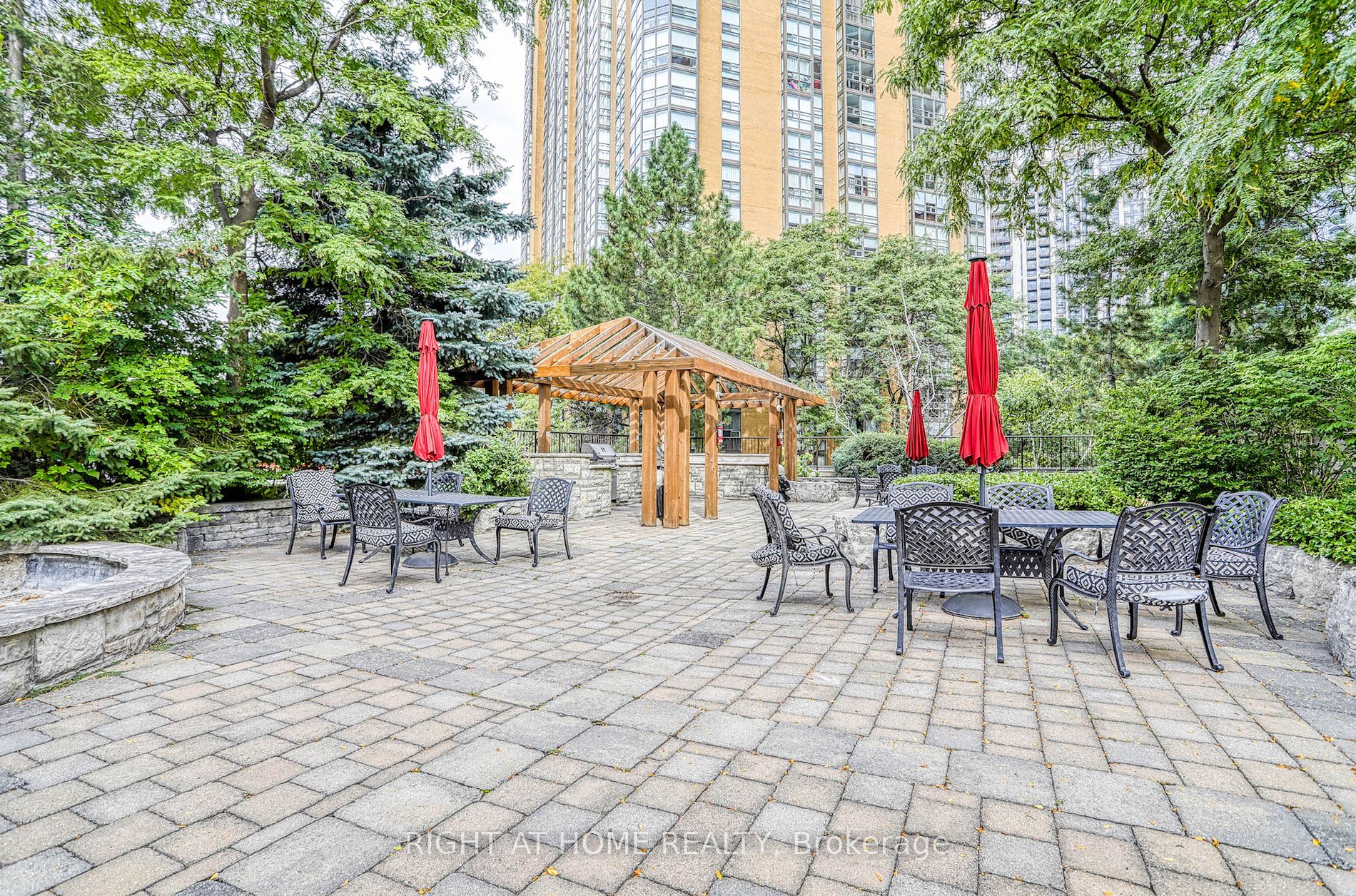 100 Upper Madison Ave 304