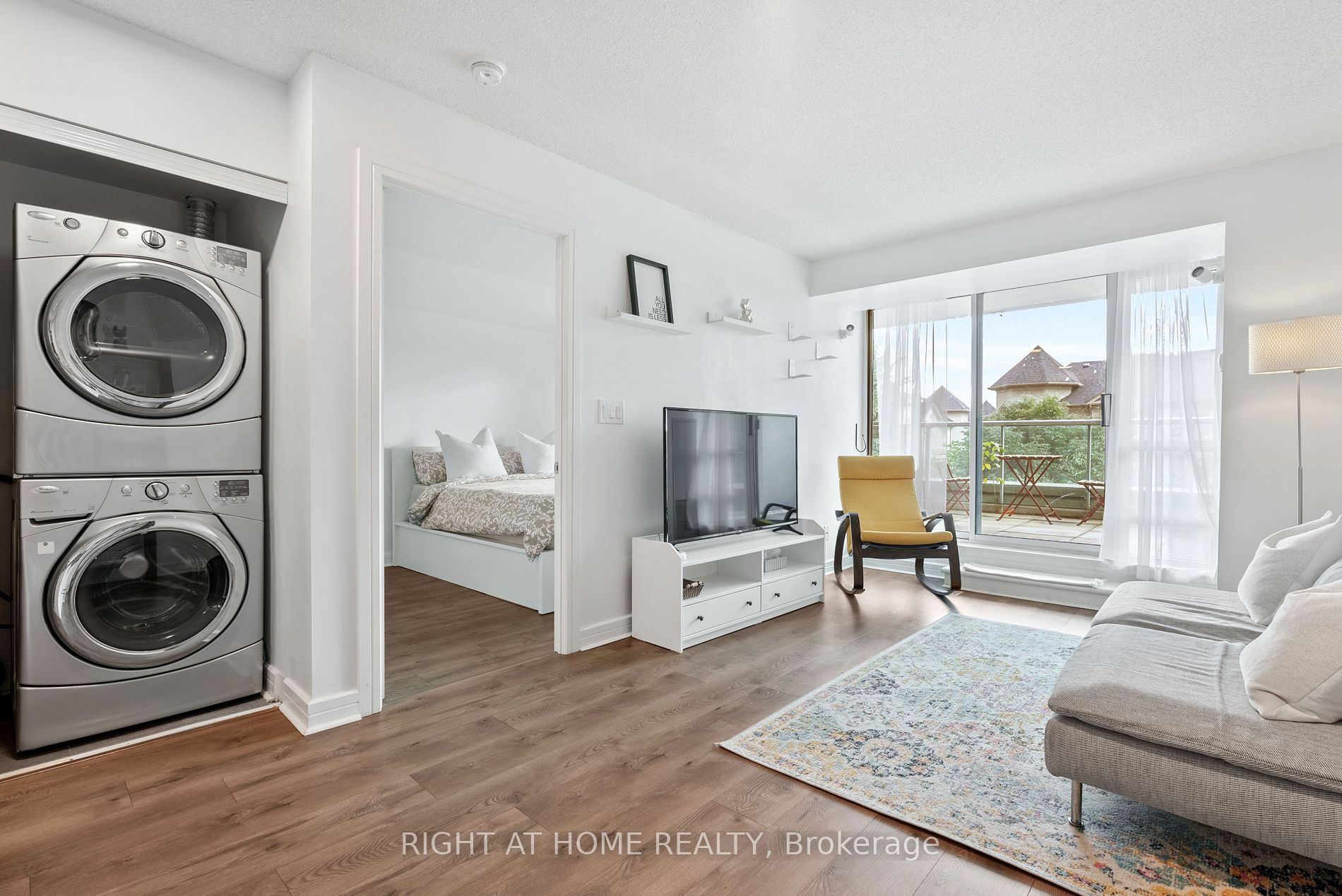 16 Harrison Garden Blvd 209