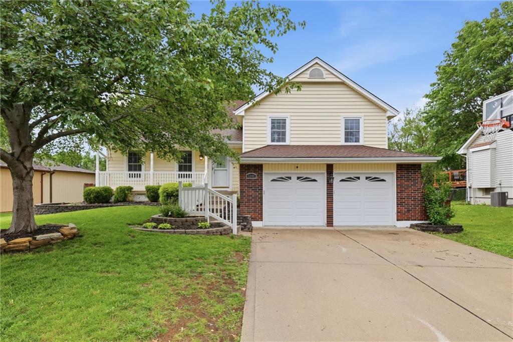 1209 SW Trail Ridge Drive