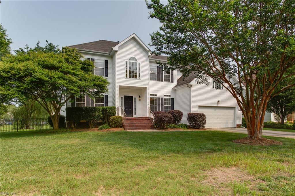 Lovely Home w/lots of space for everything and everyone. Island in kitchen, formal dining room, great room w/fireplace, large primary bedroom and bath. 5th bedroom is room above garage. Very centrally located with immediate interstate access to all of Hampton Roads and convenient to North Eastern NC. No Pets. 

PLEASE READ IMPORTANT INFO: Autopay required on all leases. Non smoking premises. Must be able to move in within 3 weeks of availability date. Applicant criteria: Credit score- Over 600, debt/income ratio below 40%, must have good rental/mortgage references (no late payments or balances owed).