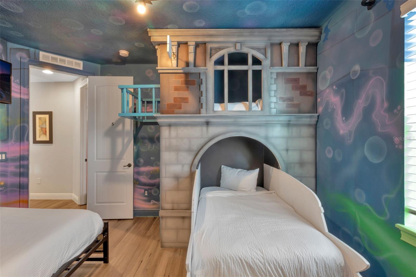 7643 Wilmington Loop