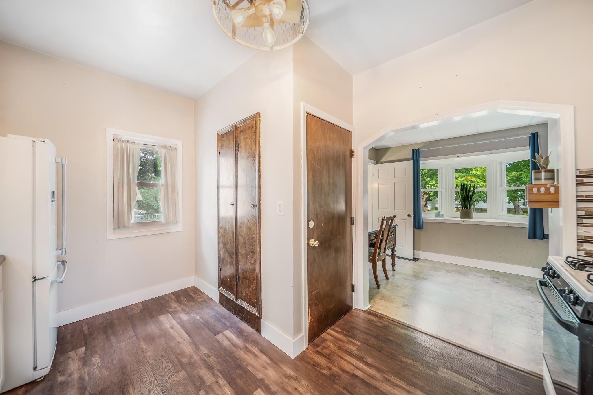 17 SCOTT Avenue