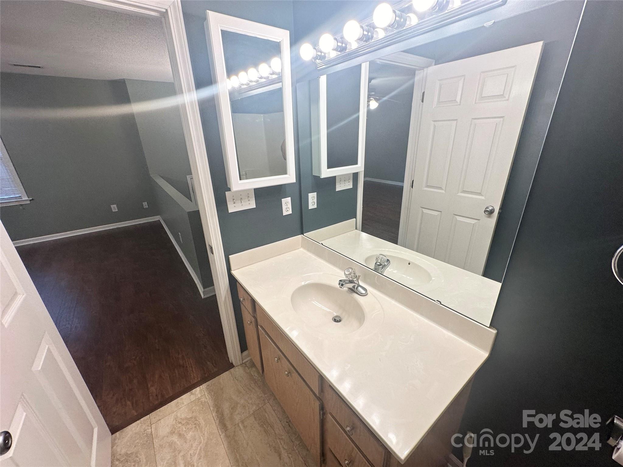 1796 Redberry Lane