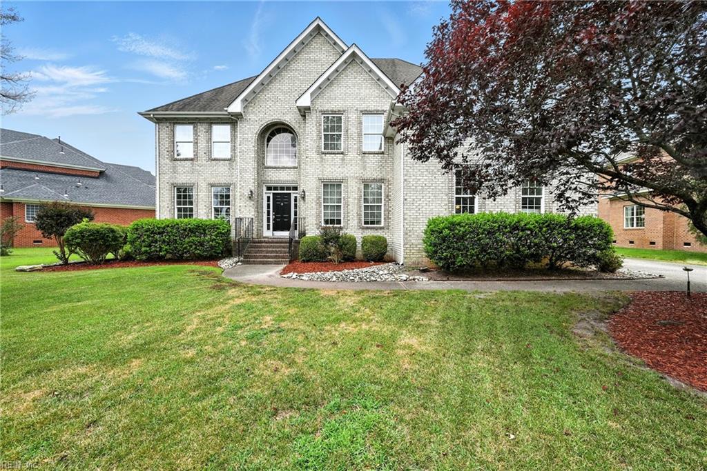 1332 Club House Drive, Chesapeake, VA 