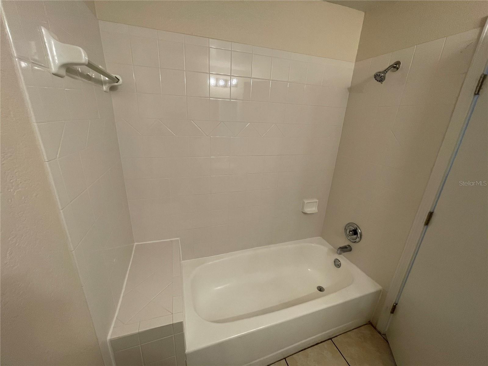 2550 N Alafaya Trail 10202