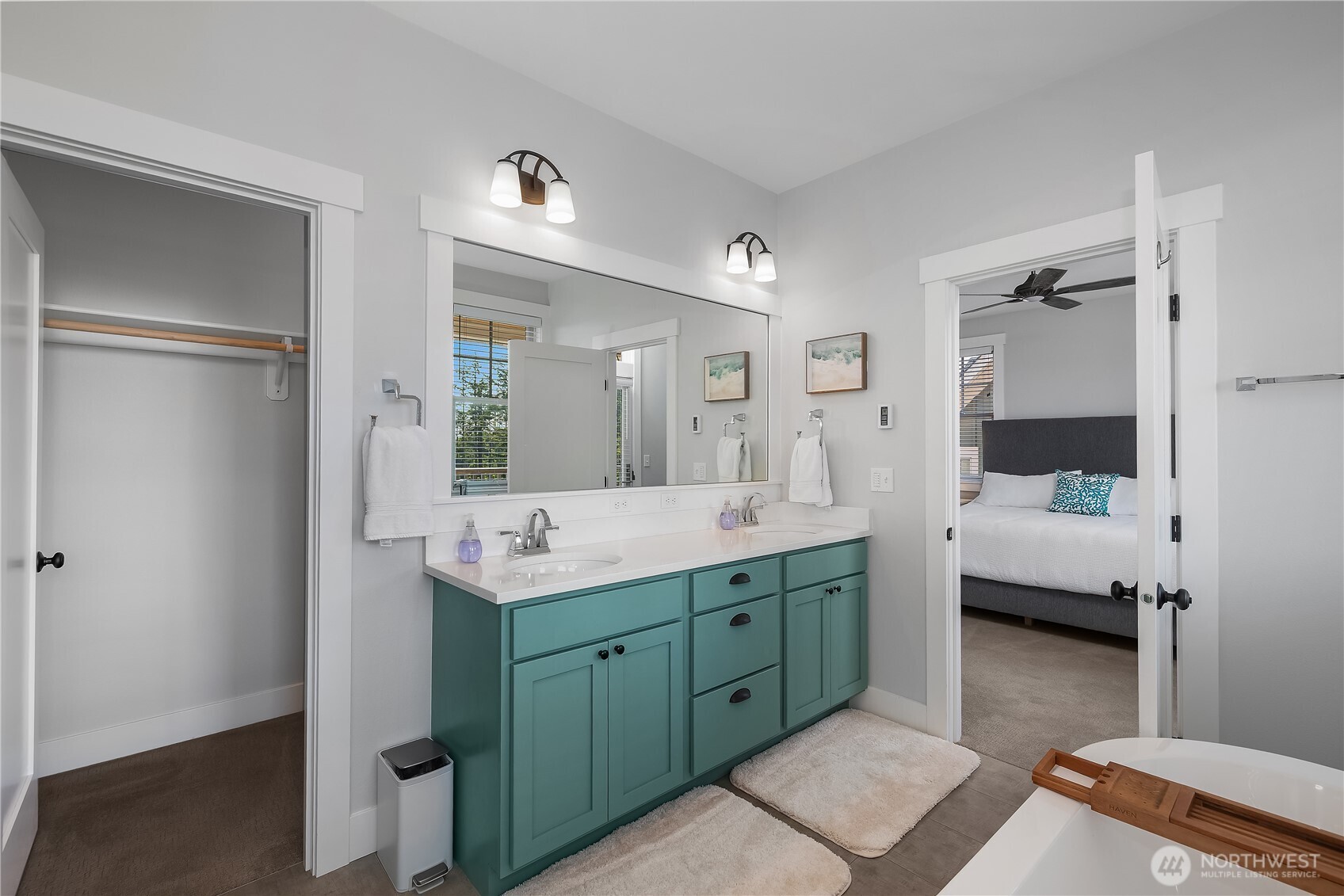 18 Hidden Cove Loop
