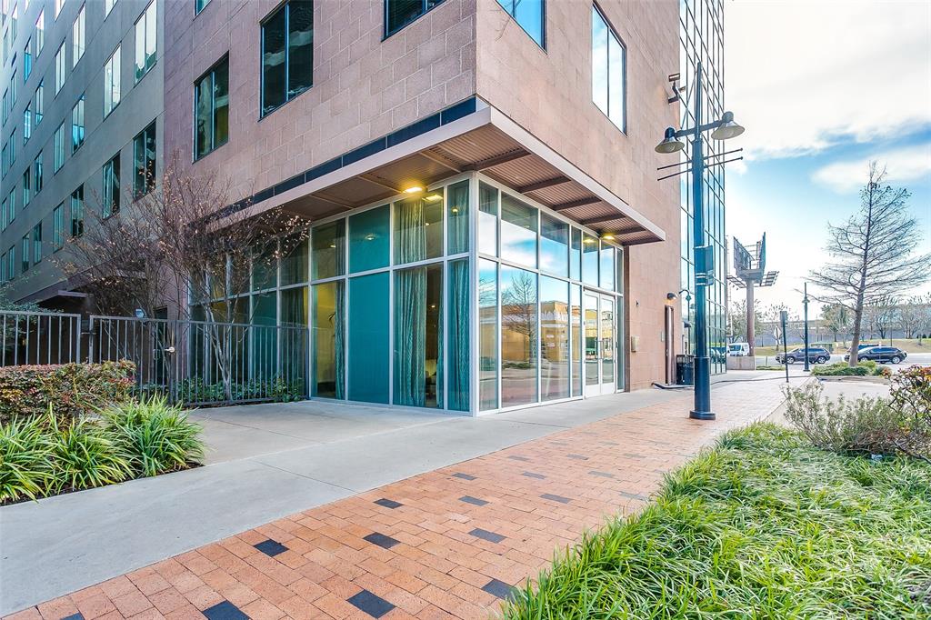 Fabulous unit freshly painted  and ready for a new tenant at  One Museum Place above Eddie V's! This building is walking distance to everything you could need for entertainment! Across Camp Bowie from the Modern Art Museum, walk down stairs to Blue Sushi, Eddie V's and much more. Walk to Dickies Arena, W 7th , Will Rogers, Casa Manana and more! Unit comes with access to large entertainment room that is fully furnished with TV's, bar area and amazing patio views! Unit features Secure entry from street, beautiful lobby area and elevator. Unit comes with assigned covered parking space , access to large entertainment area for entertaining multiple guests, full gym, outdoor pool with fireplace and grill. This is an amazing location for a corporate apartment or individual residence. Building is completely secure with key fob access to entrance and elevators! Tenant pays all utilities, deposit equal to one months rent upon lease signing, first and last months rent due upon move in. Application for income, background and credit check will be sent to potential tenants from landlord  through mysmartmove.com at tenants expense. 1 yr lease no exceptions.