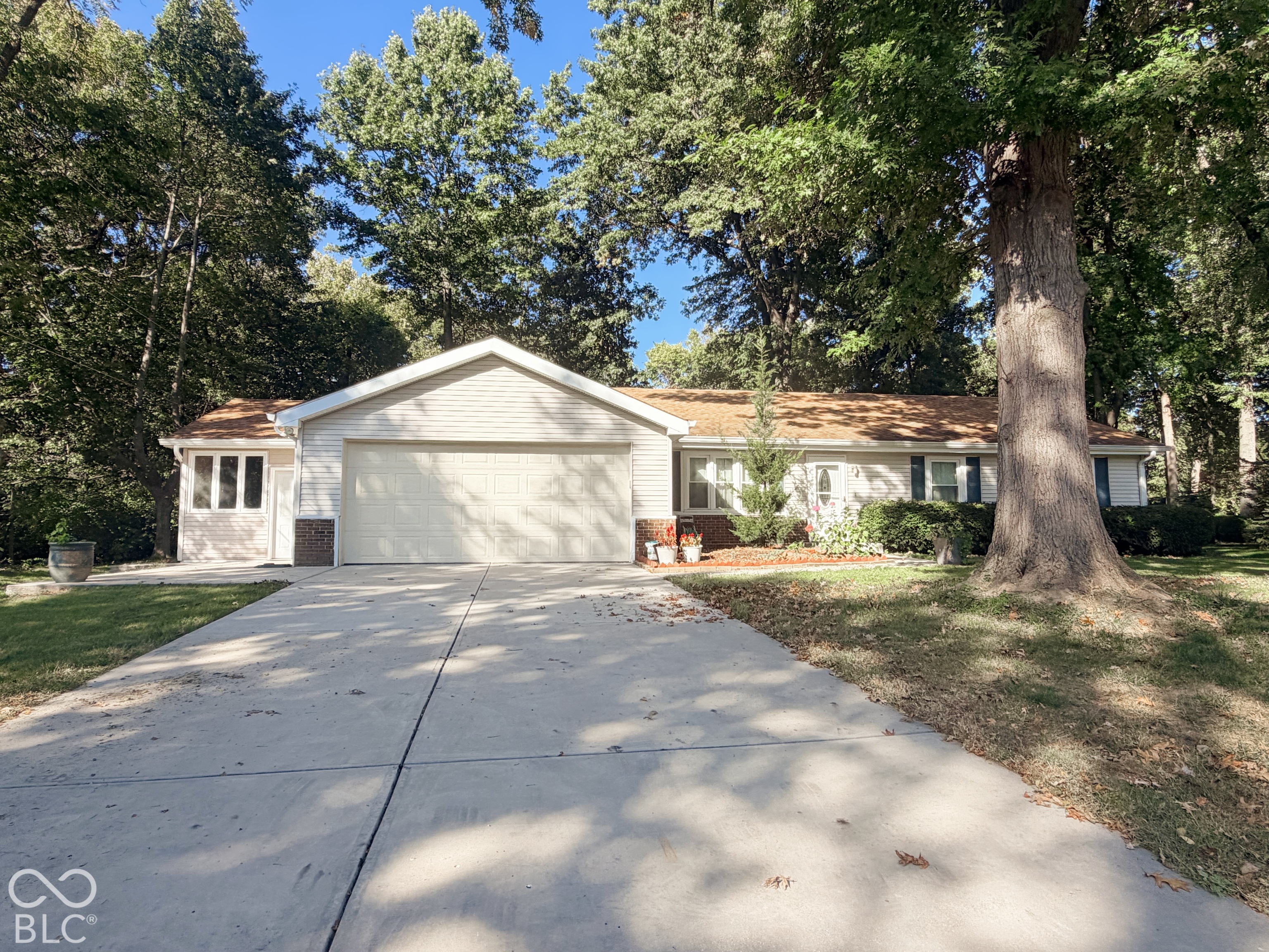 8702 Gillingham Lane