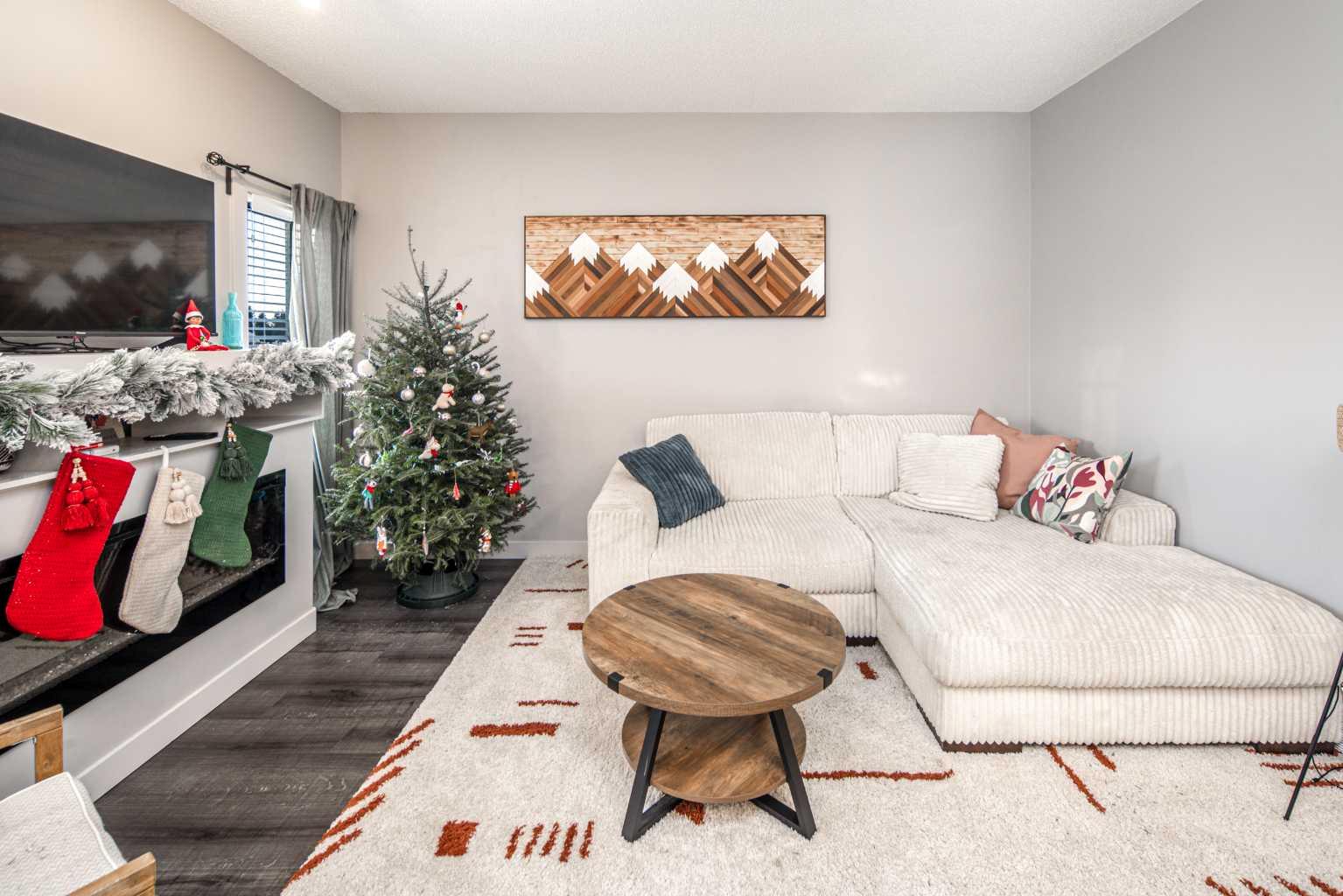 7173 Cardinal Way SW