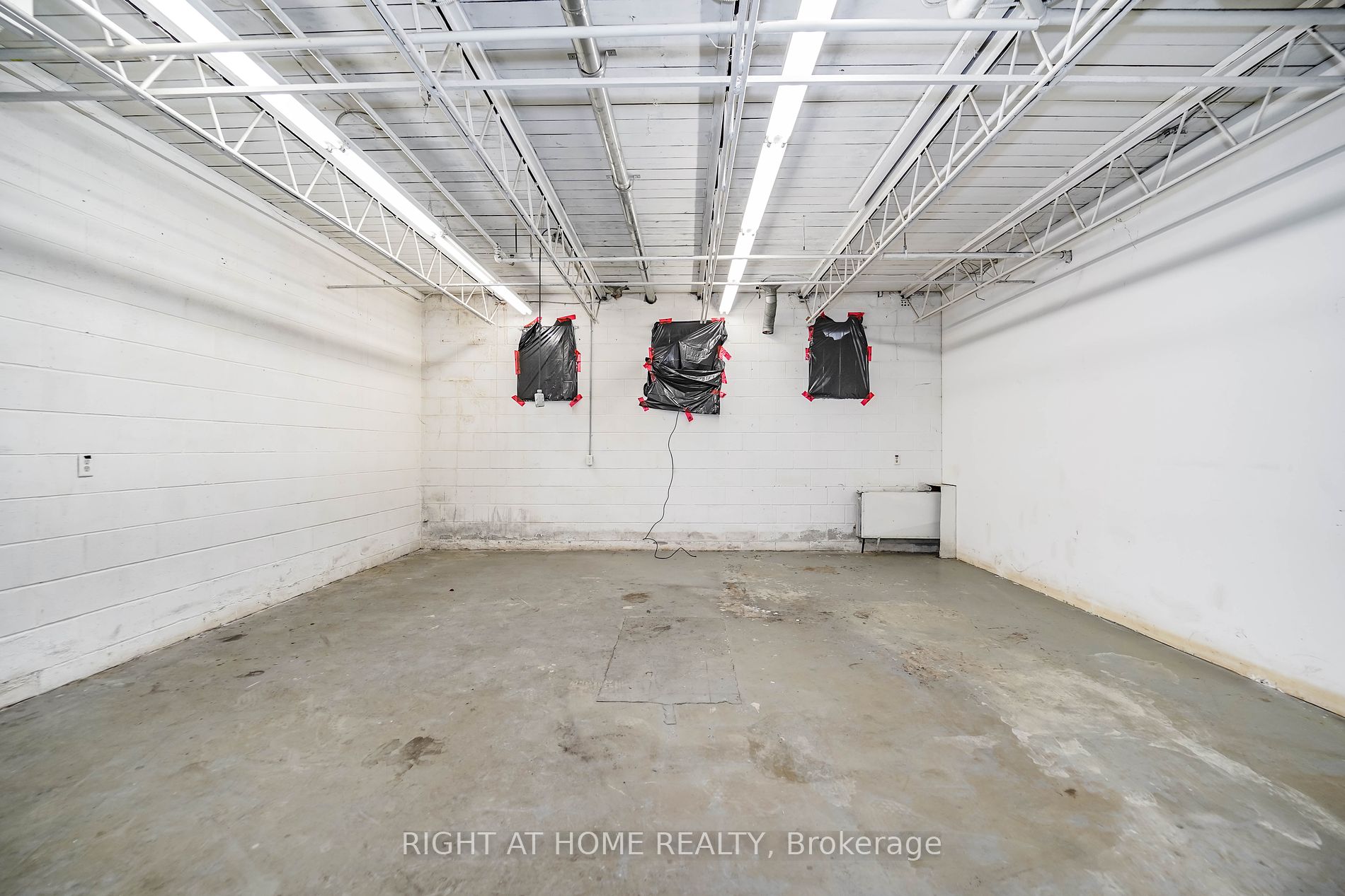 26-30 Six Point Rd 35-Bsmt