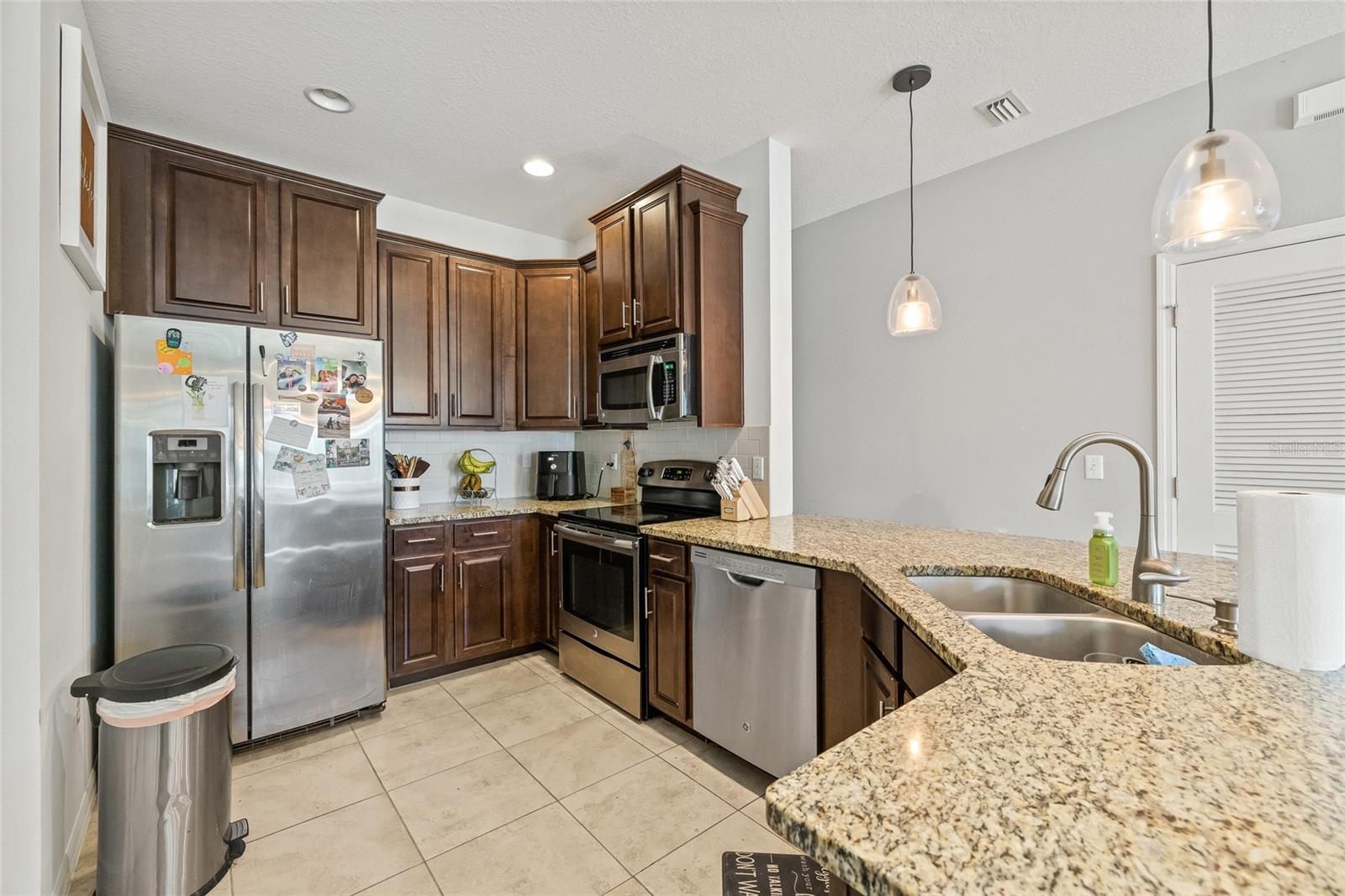 7001 Interbay Boulevard 346