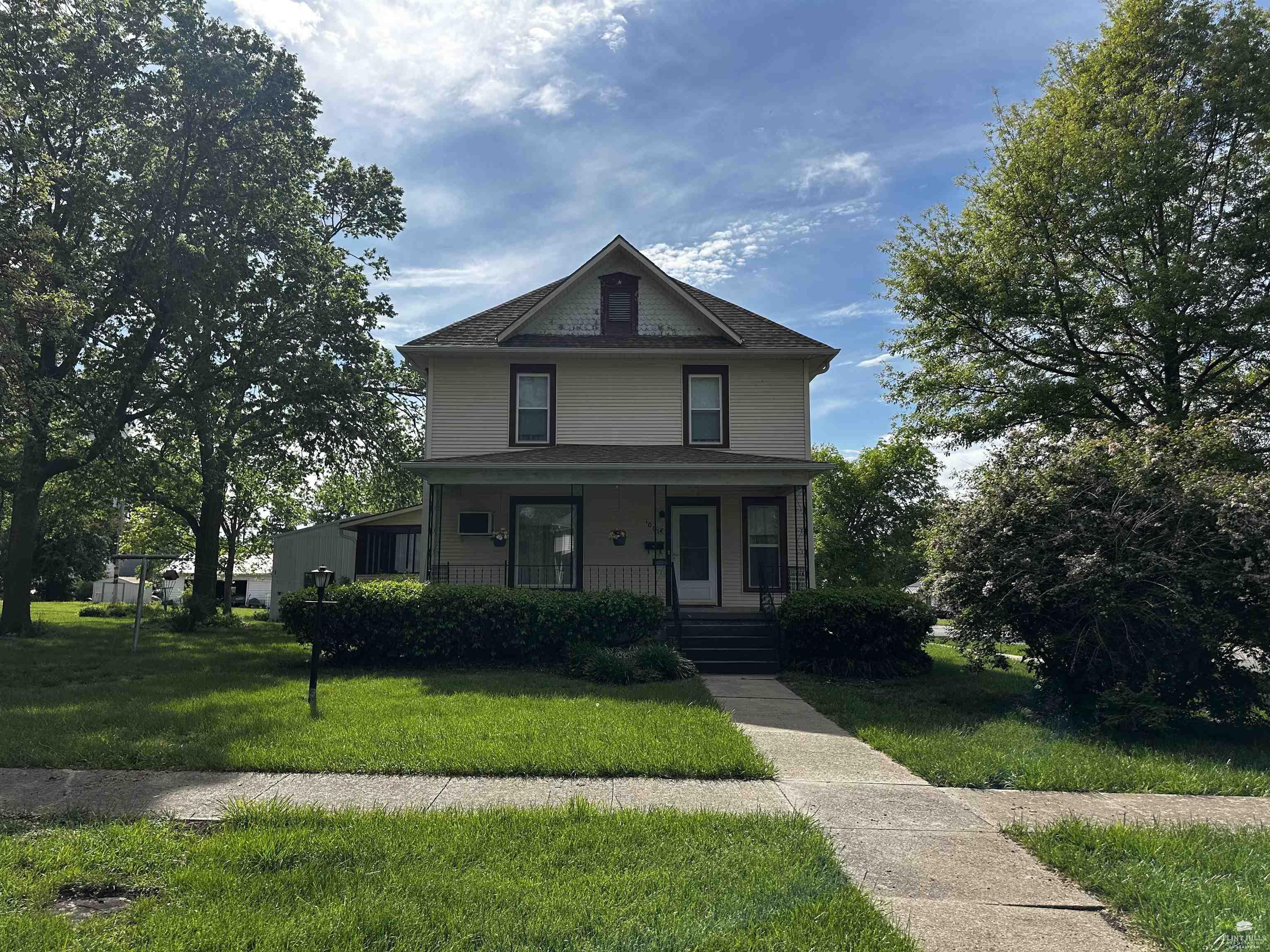 1001 Lincoln Street