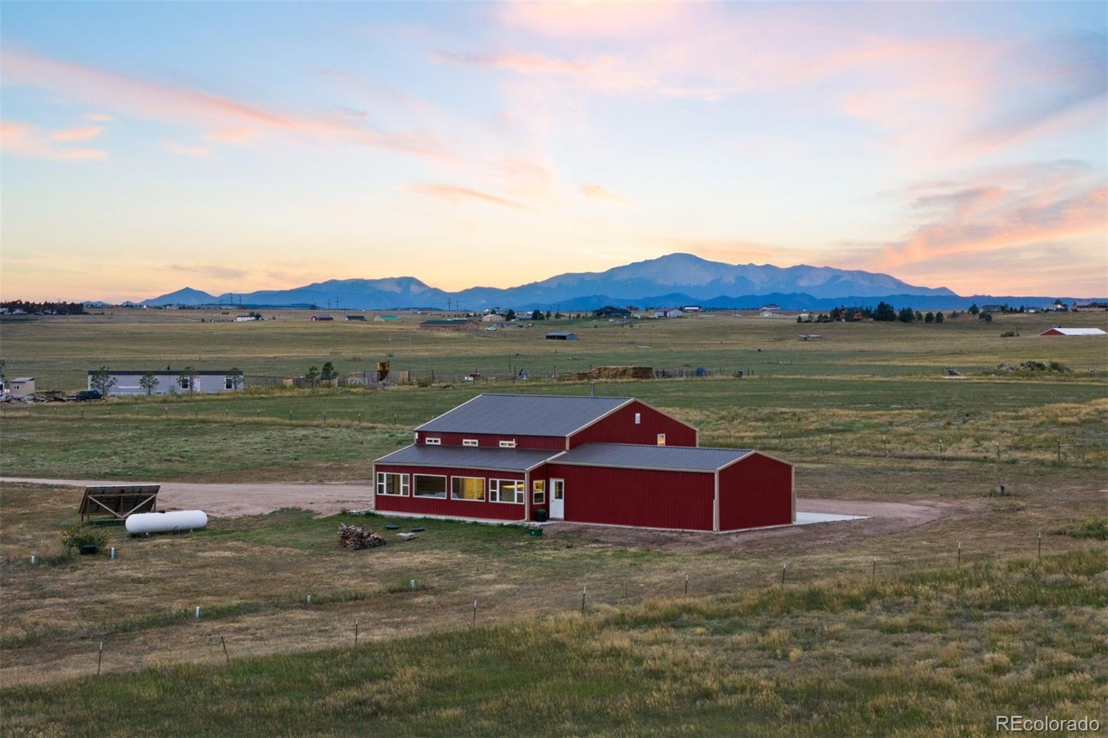 1825 County Road 106