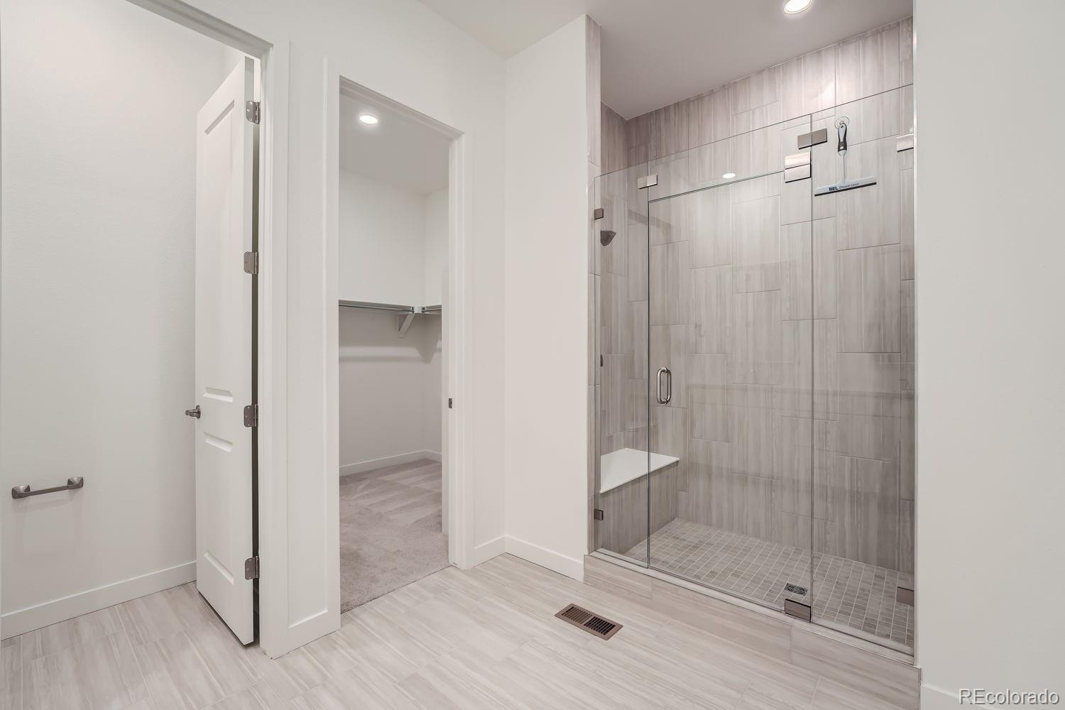 2948 S Quartz Street