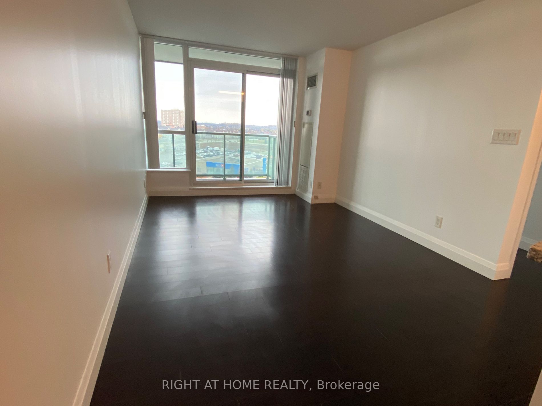 4850 Glen Erin Dr 911