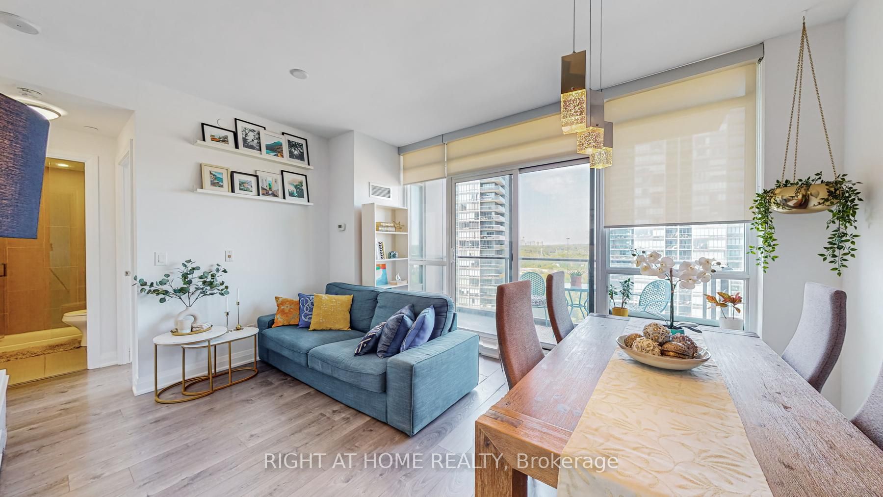 36 Park Lawn Rd 1308