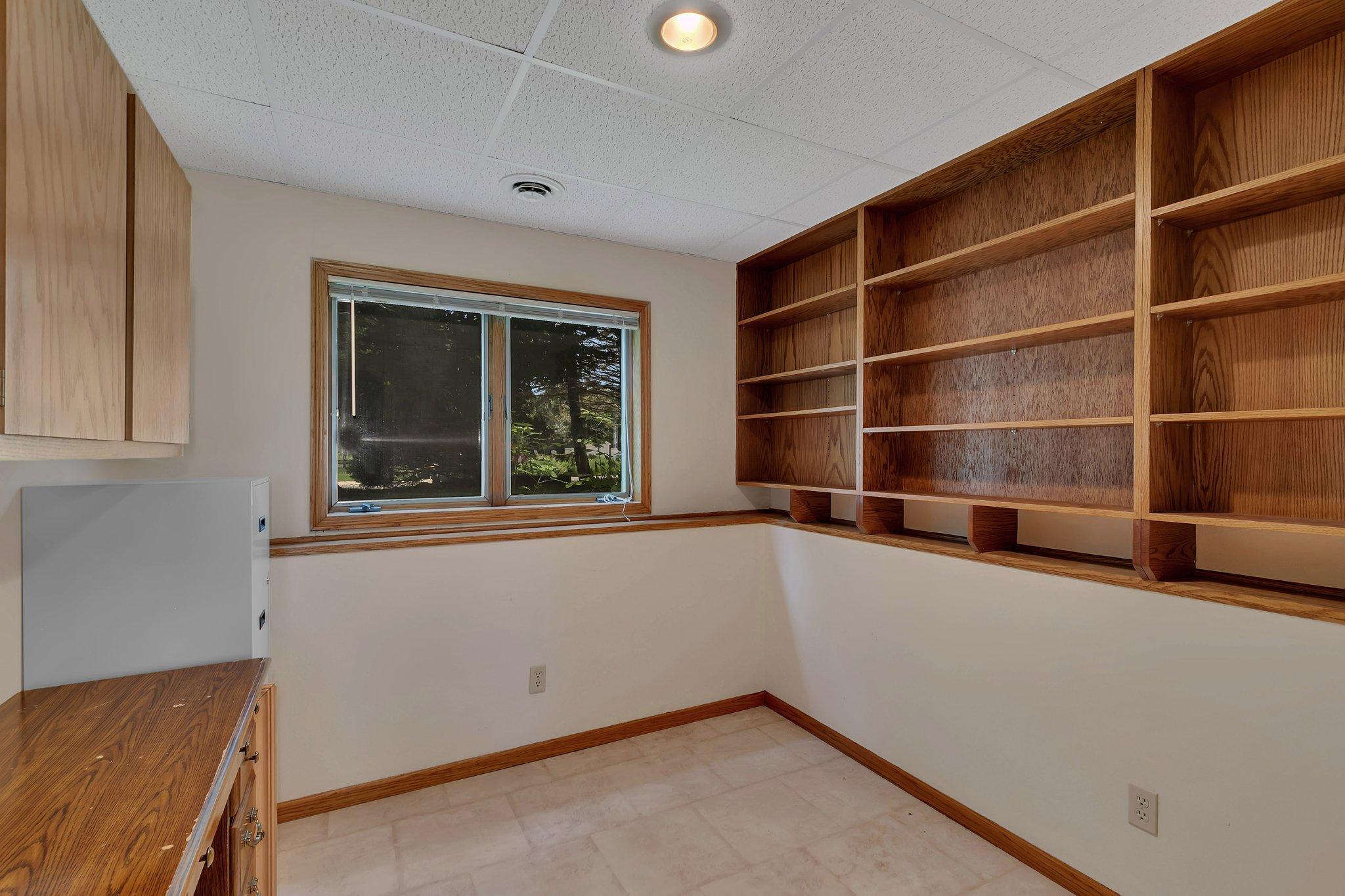 104 9th Avenue N