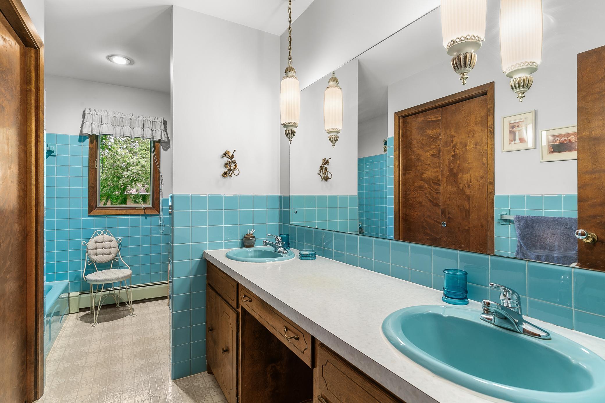 822 Golf View Lane
