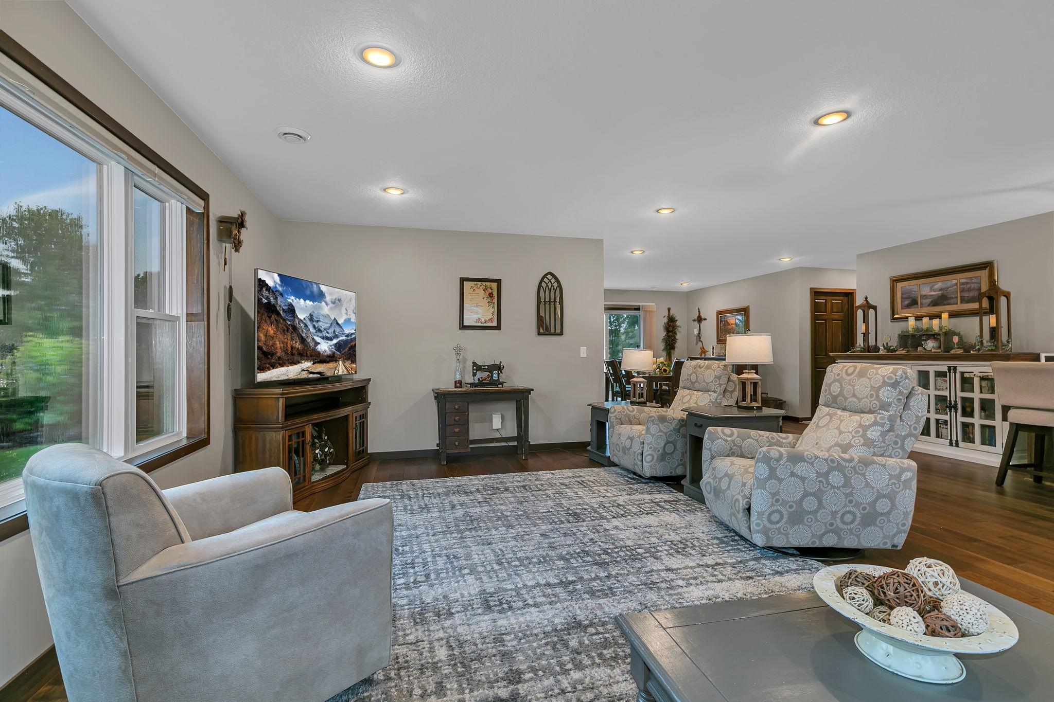 310 14th Street N