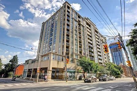 225 E Wellesley St 809