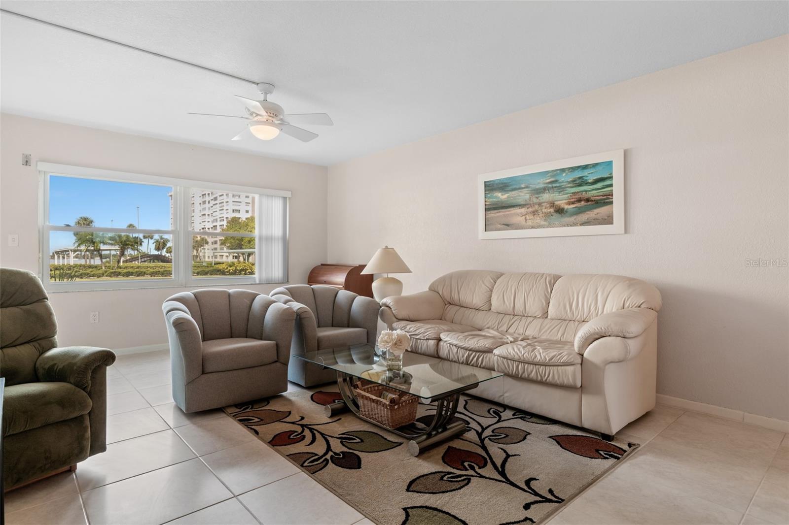 4575 Cove Circle 102