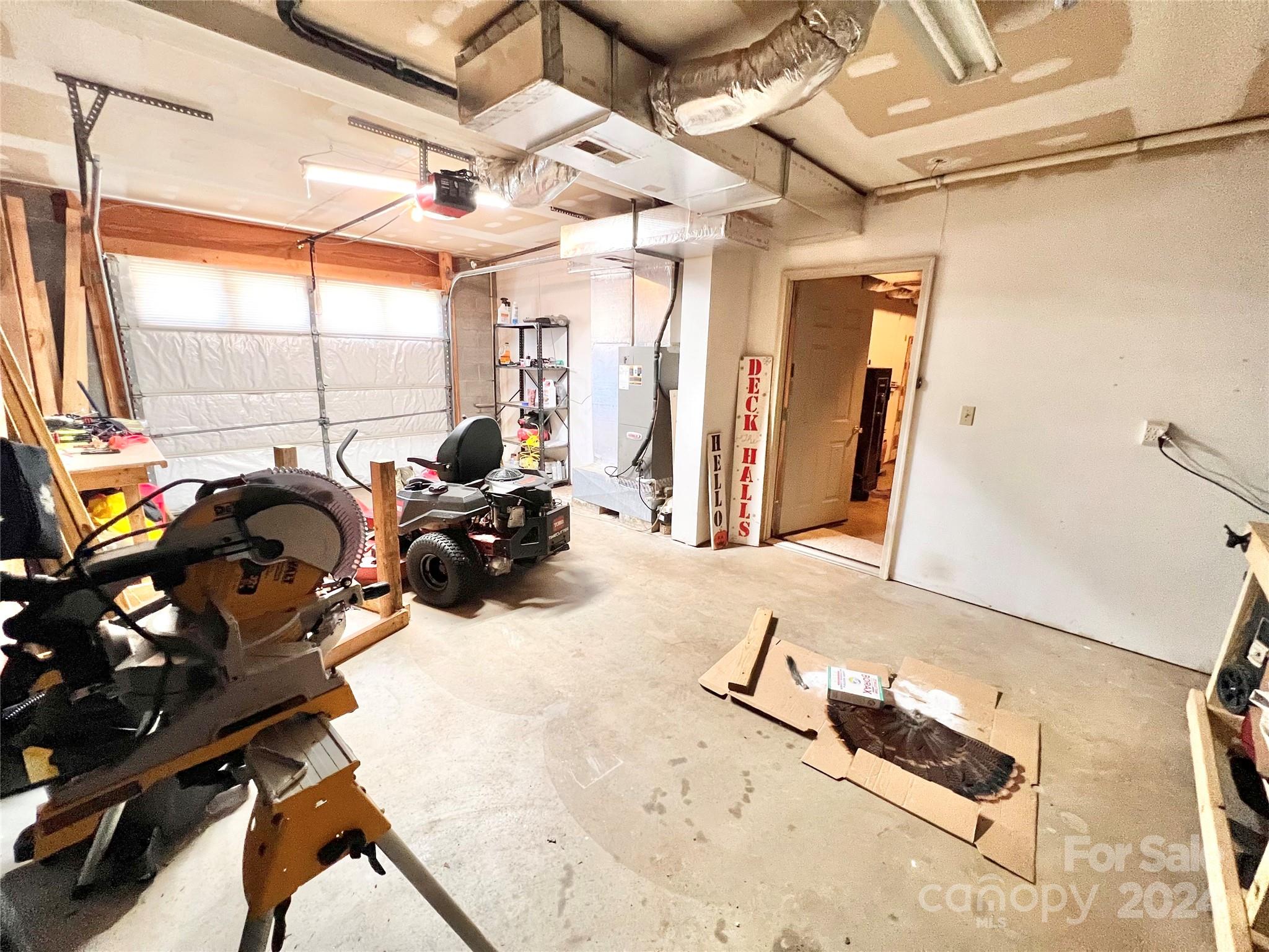 3556 Majestic View Place