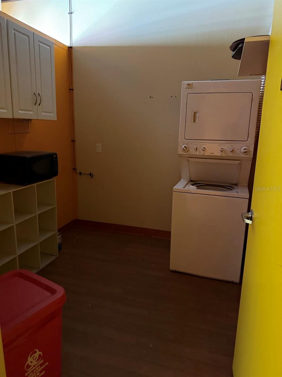 2611 SW 19th Avenue Road 500