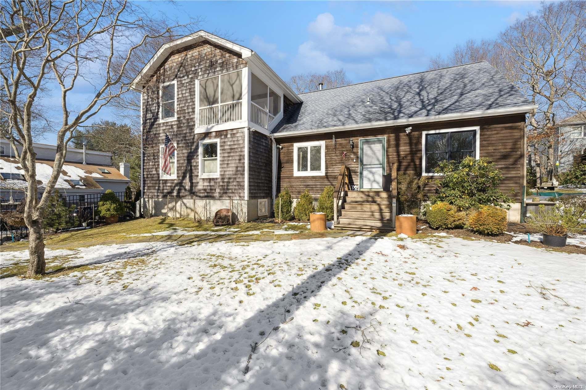 21 Harbor View Avenue