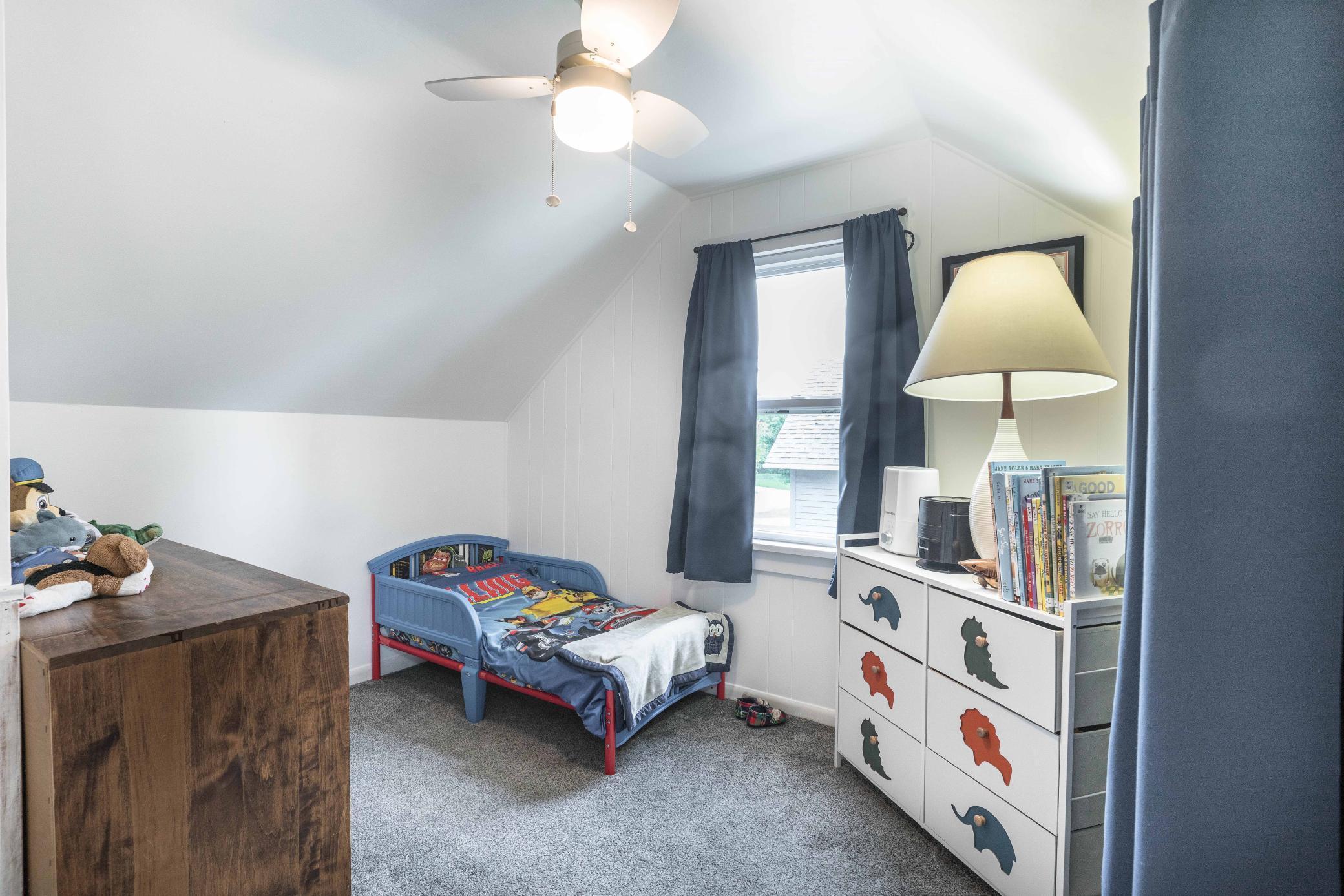 1121 N Cleveland Avenue