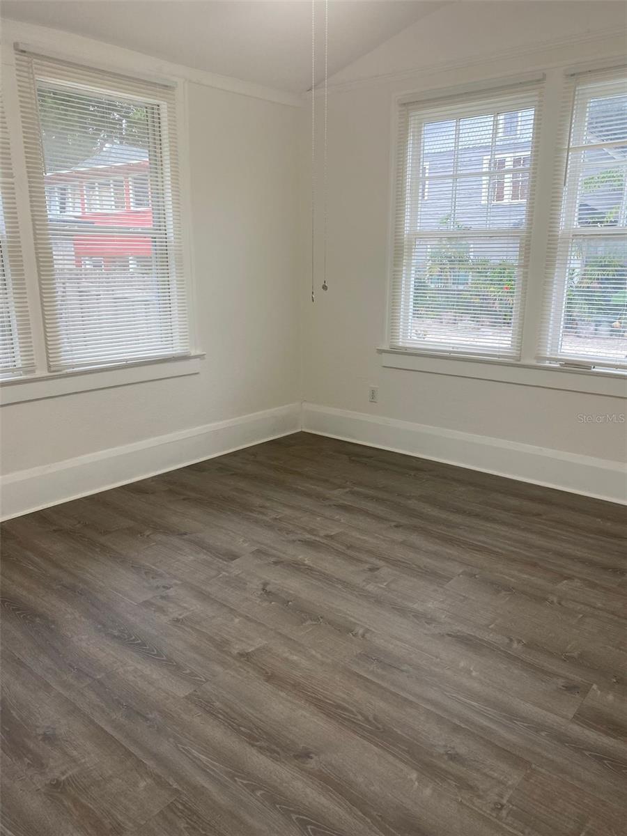 606 Lake Dot Circle D