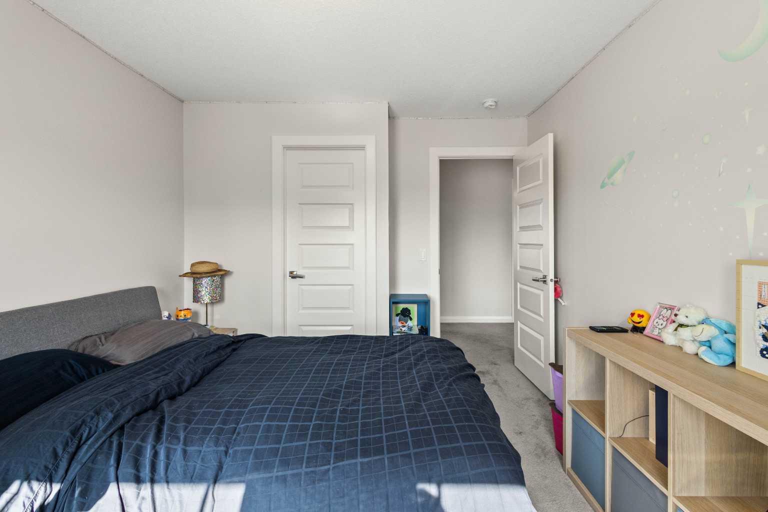 52 Evansfield Manor NW