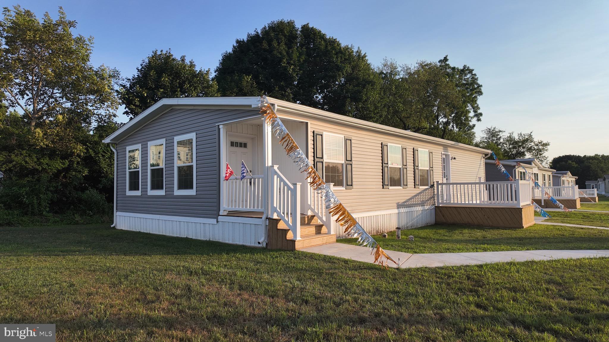 14 WWillow  