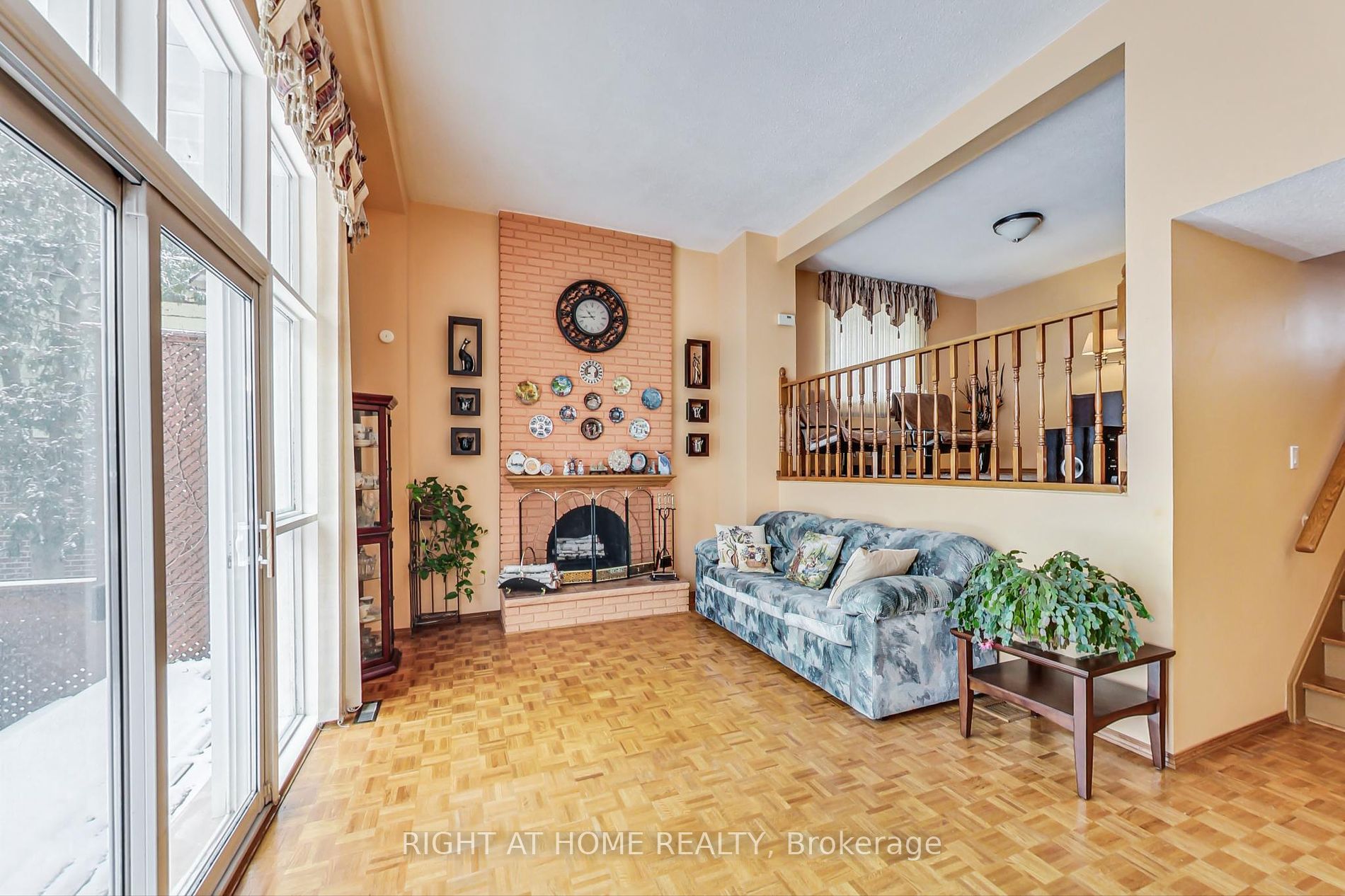 49 Harnworth Dr