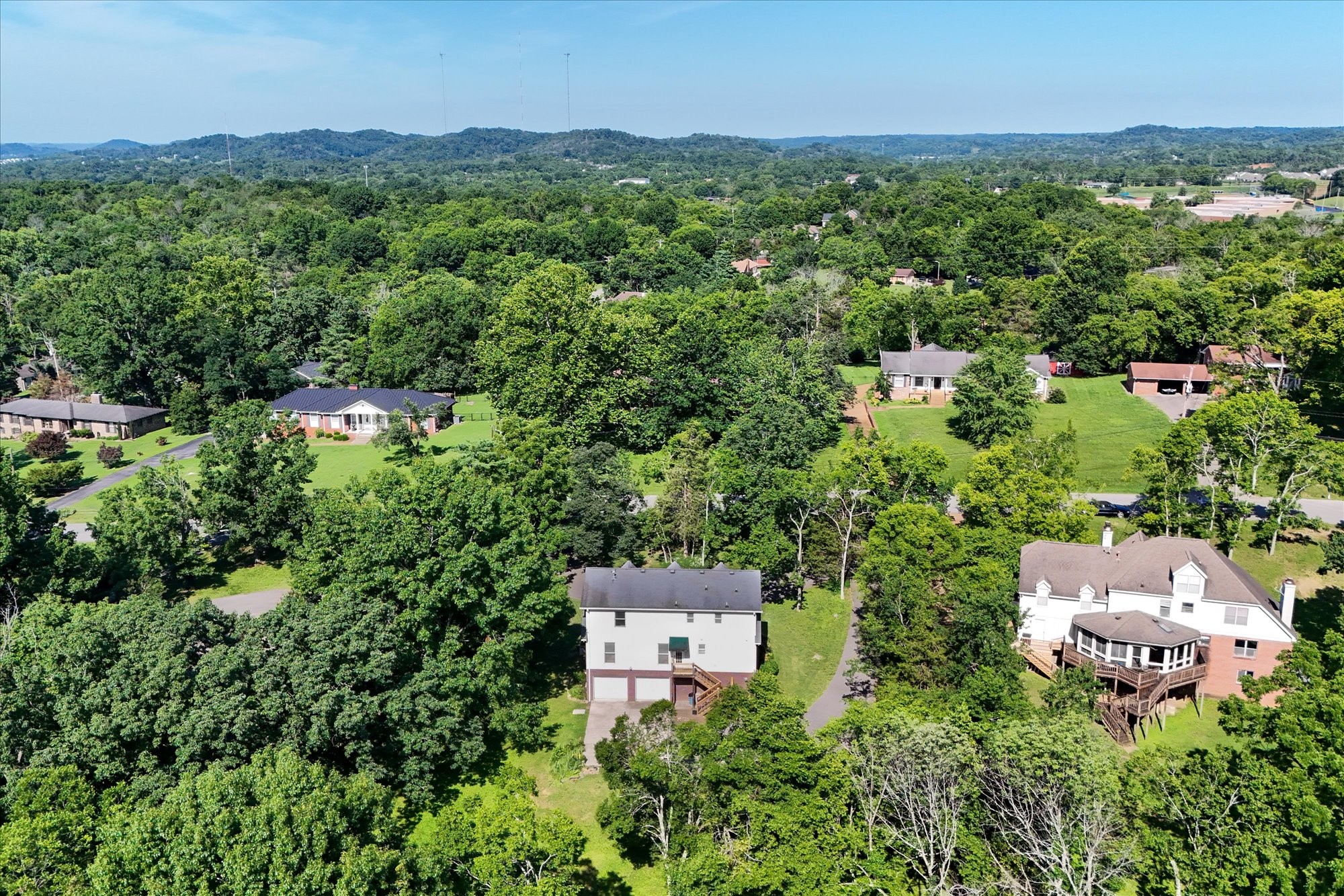 812 Fonnic Dr