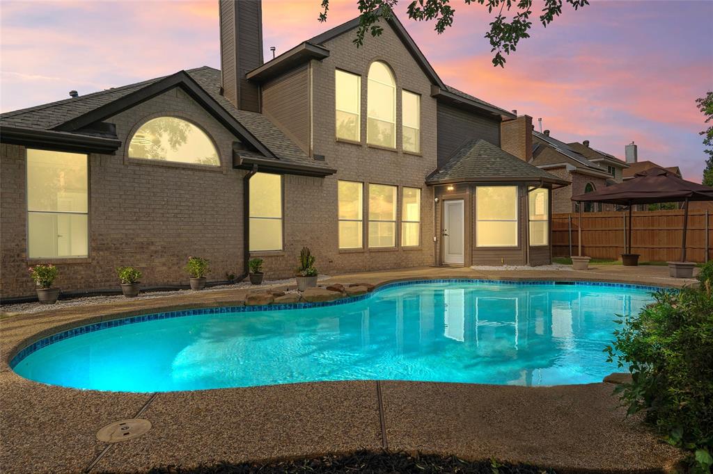 2901 Lakemont Drive