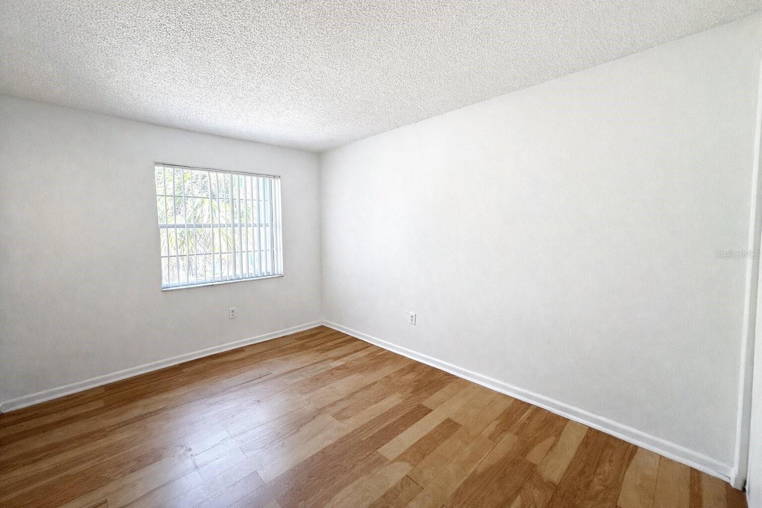 2505 N Alafaya Trail 8