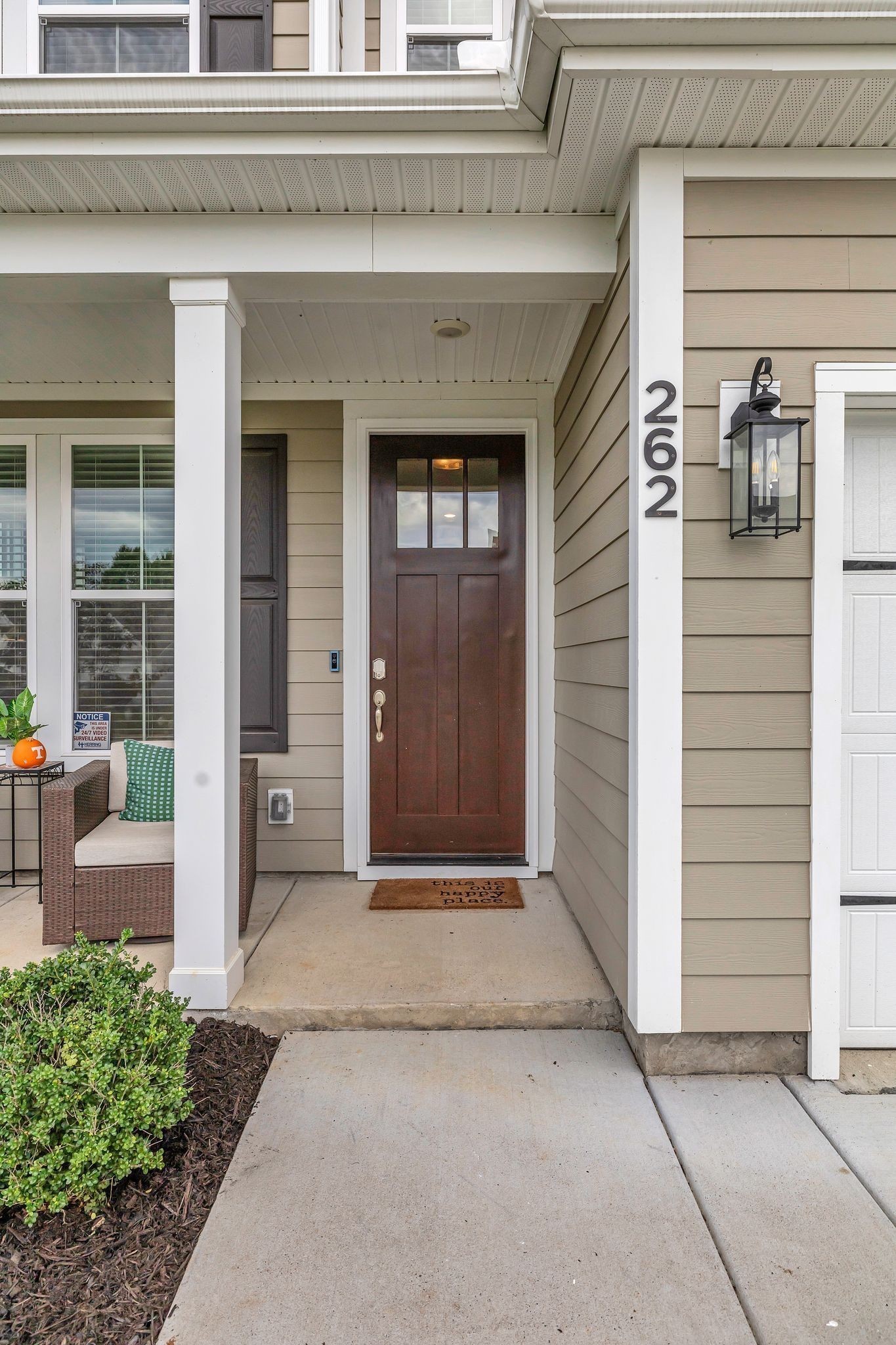 262 Cornice Dr