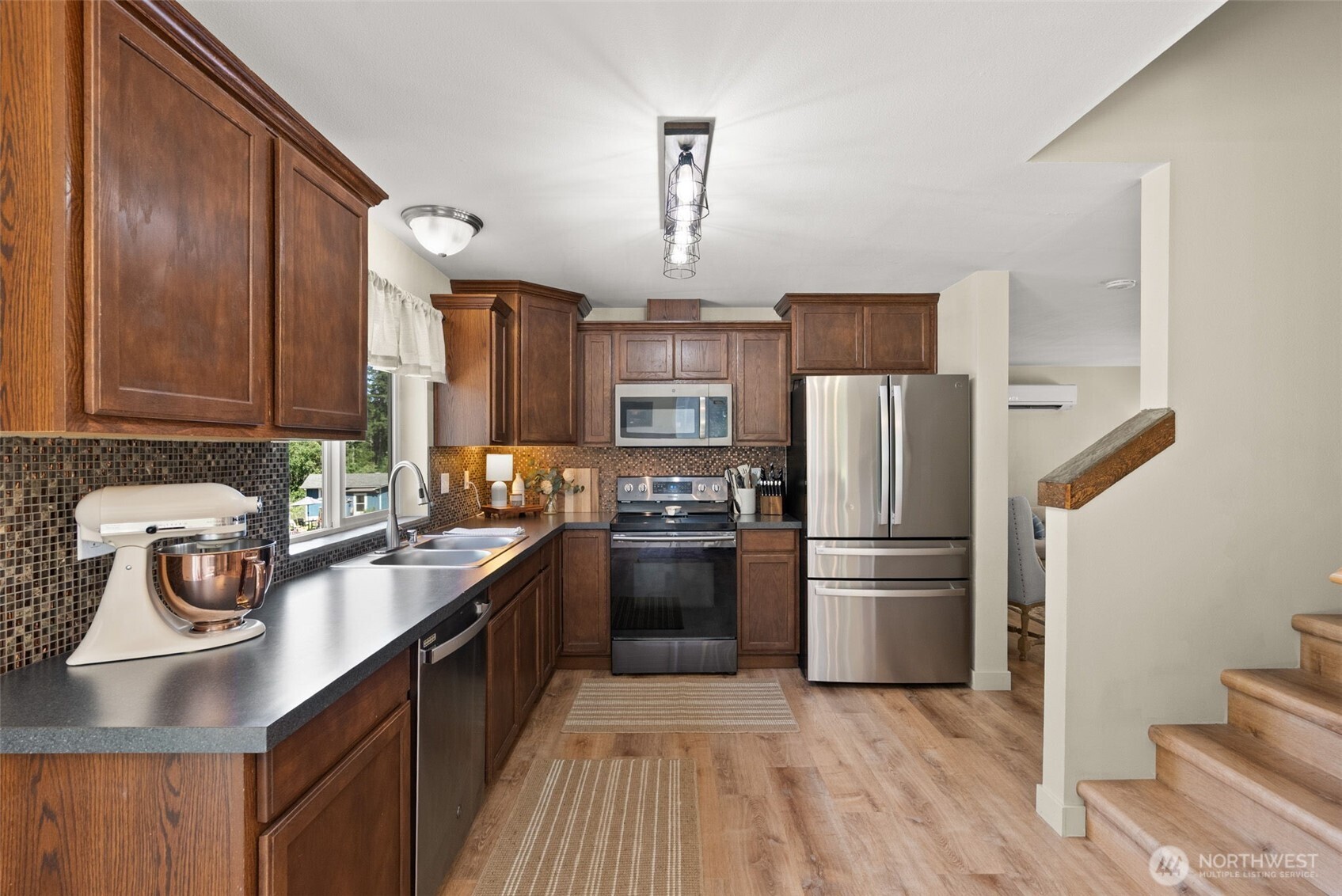 308 Key Peninsula Highway NW