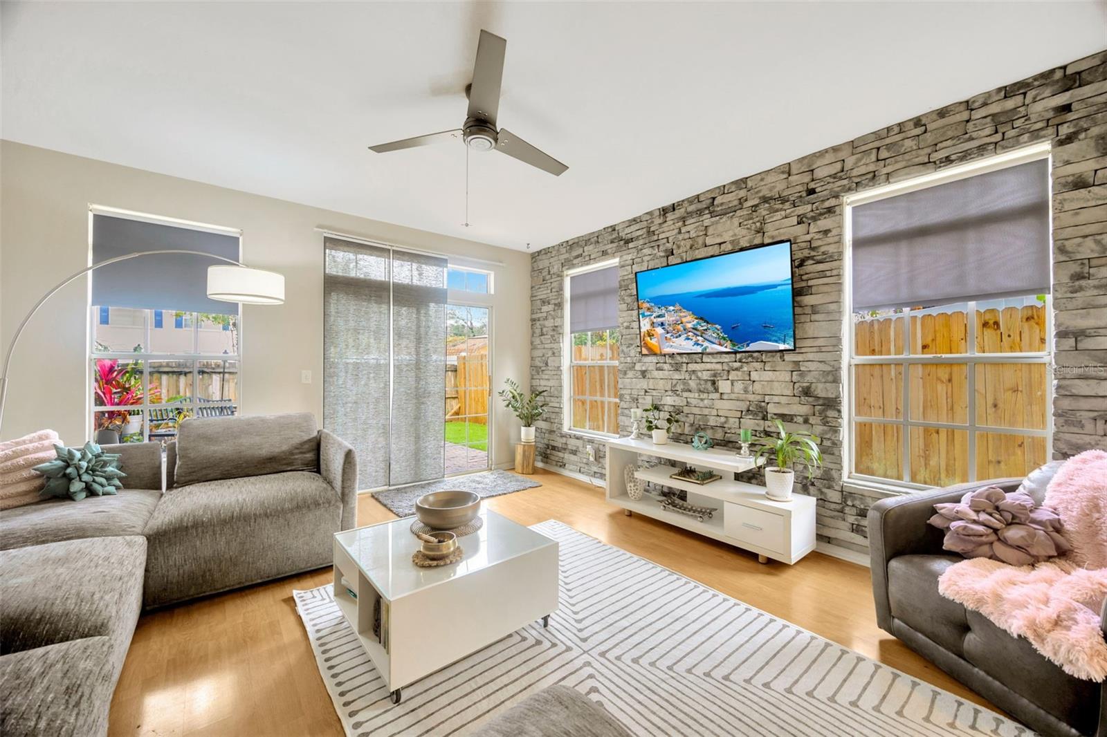 6831 S Wall Street