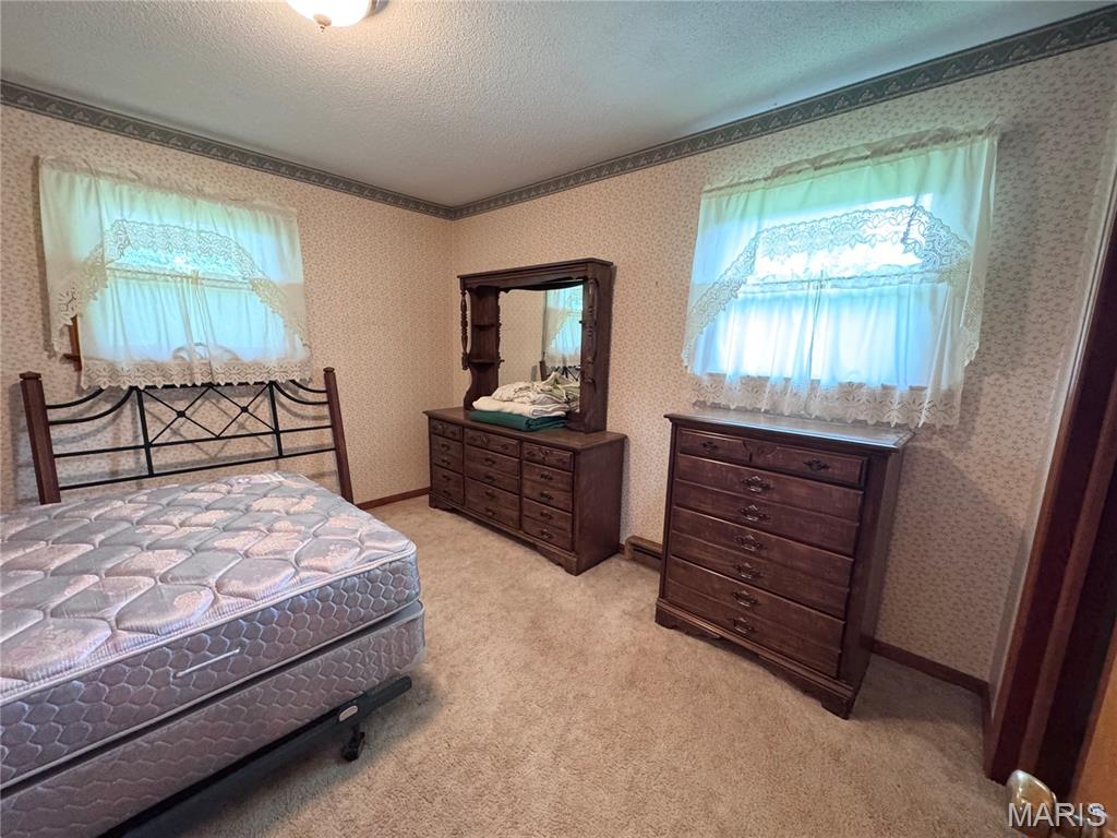 12492 New London Gravel
